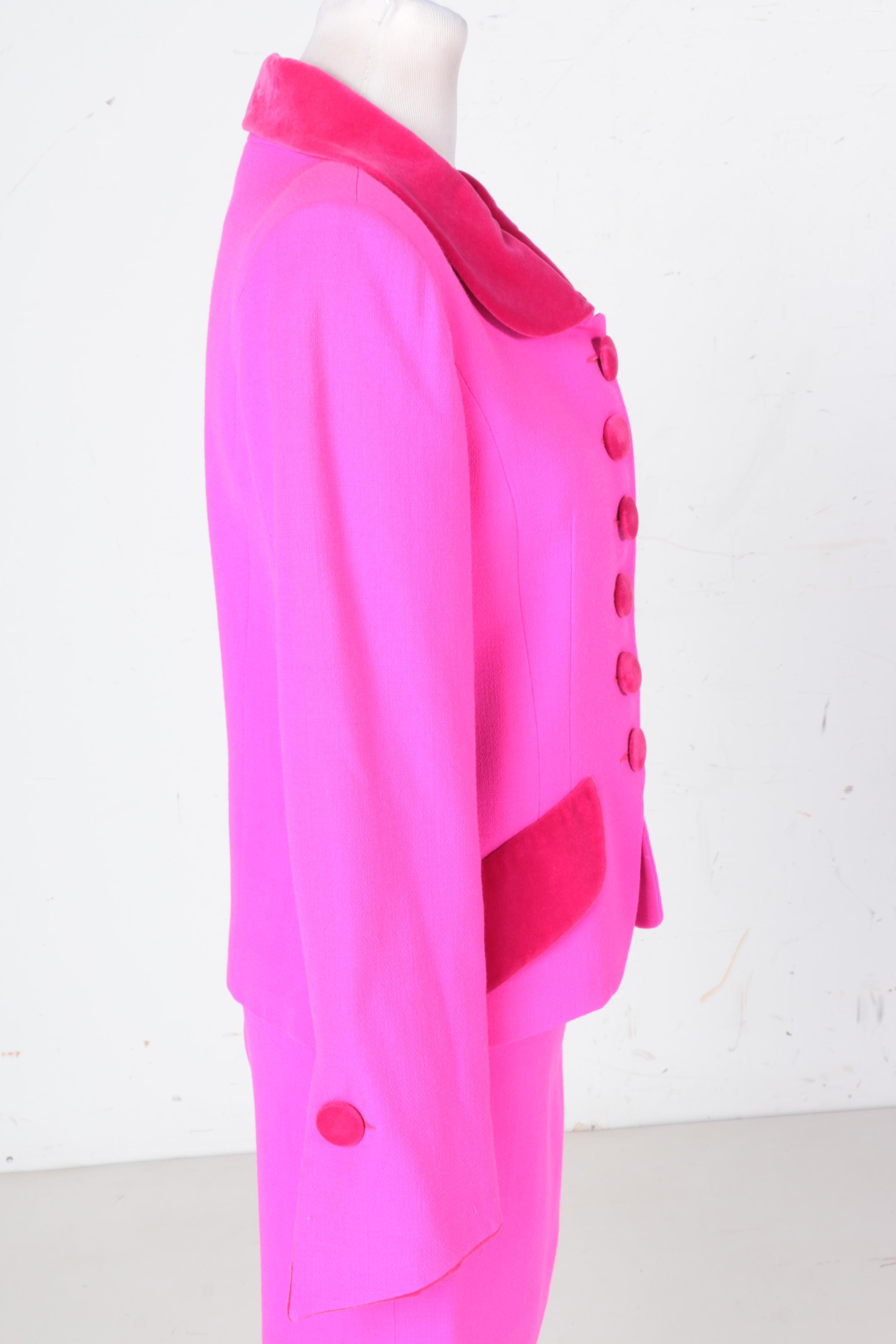 Nina Ricci Boutique Vibrant Pink Wool Suit