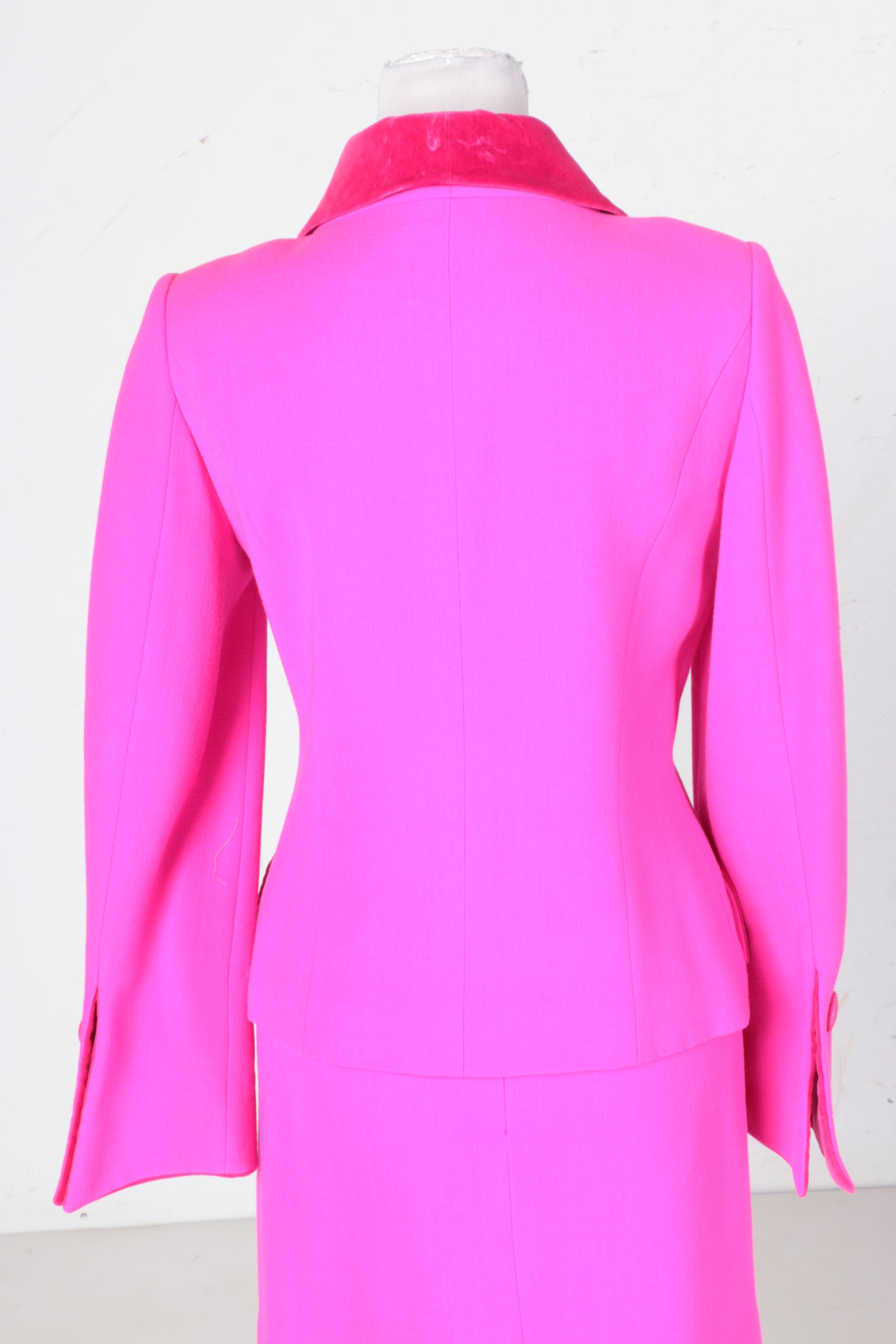 Nina Ricci Boutique Vibrant Pink Wool Suit