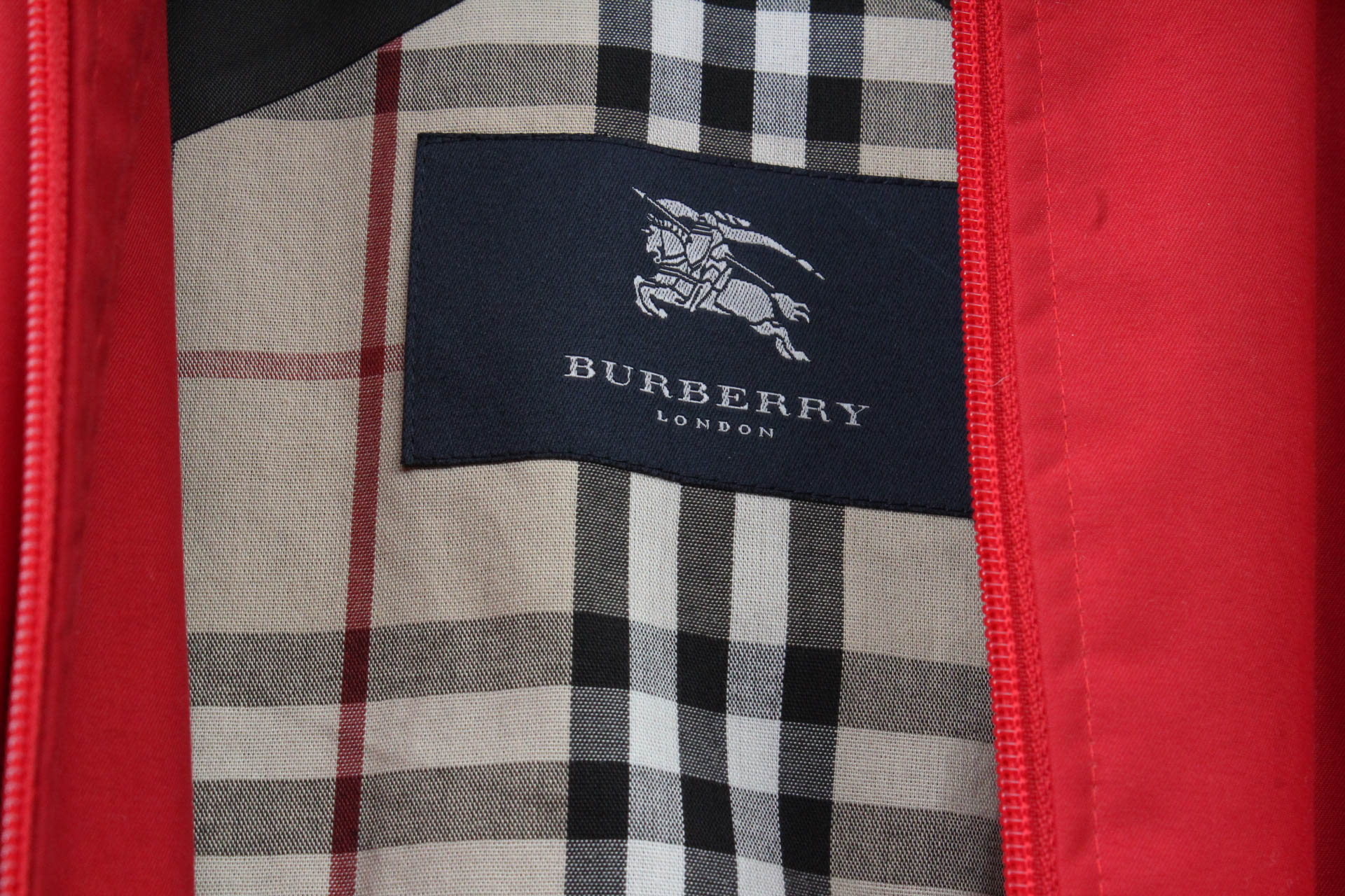 Women's Burberry Rain Jacket