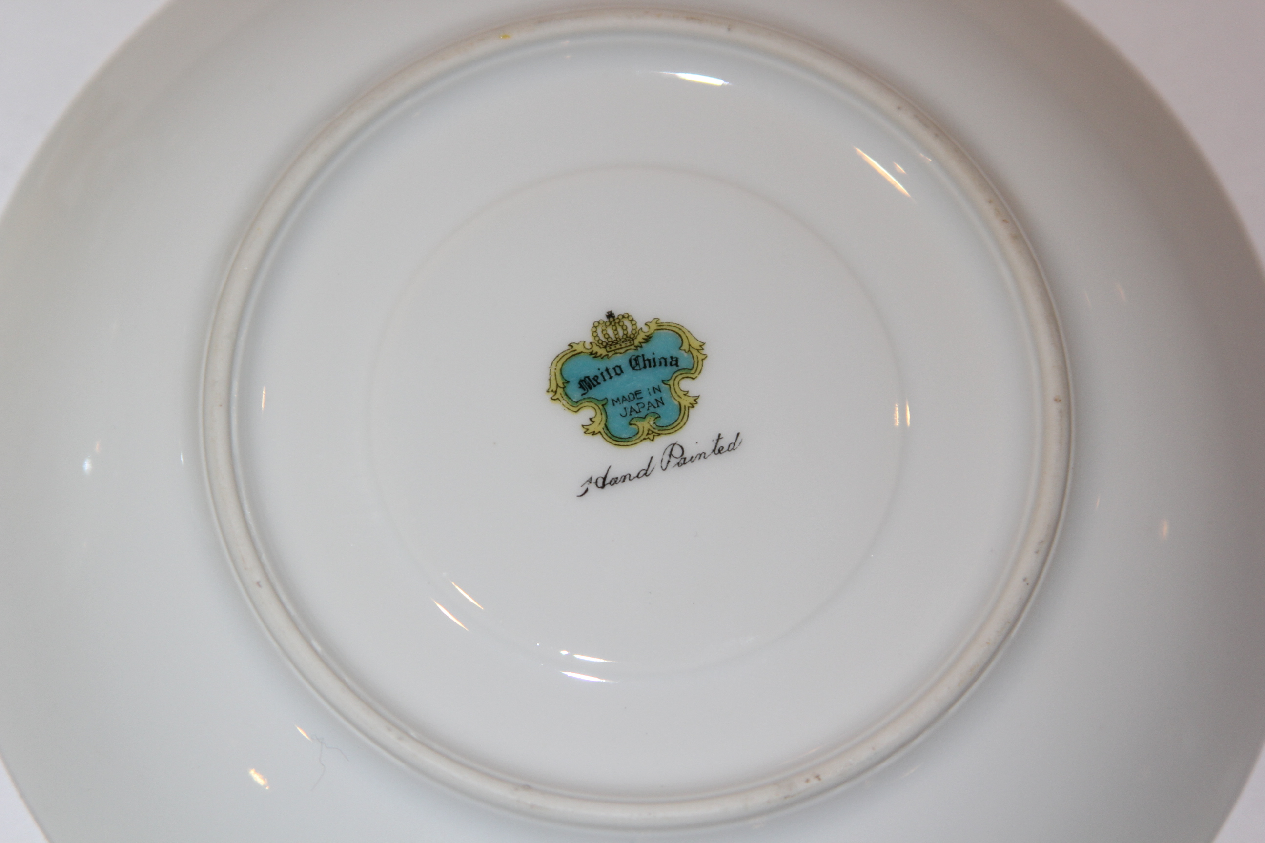 Meito China Handpainted Porcelain Serveware Set