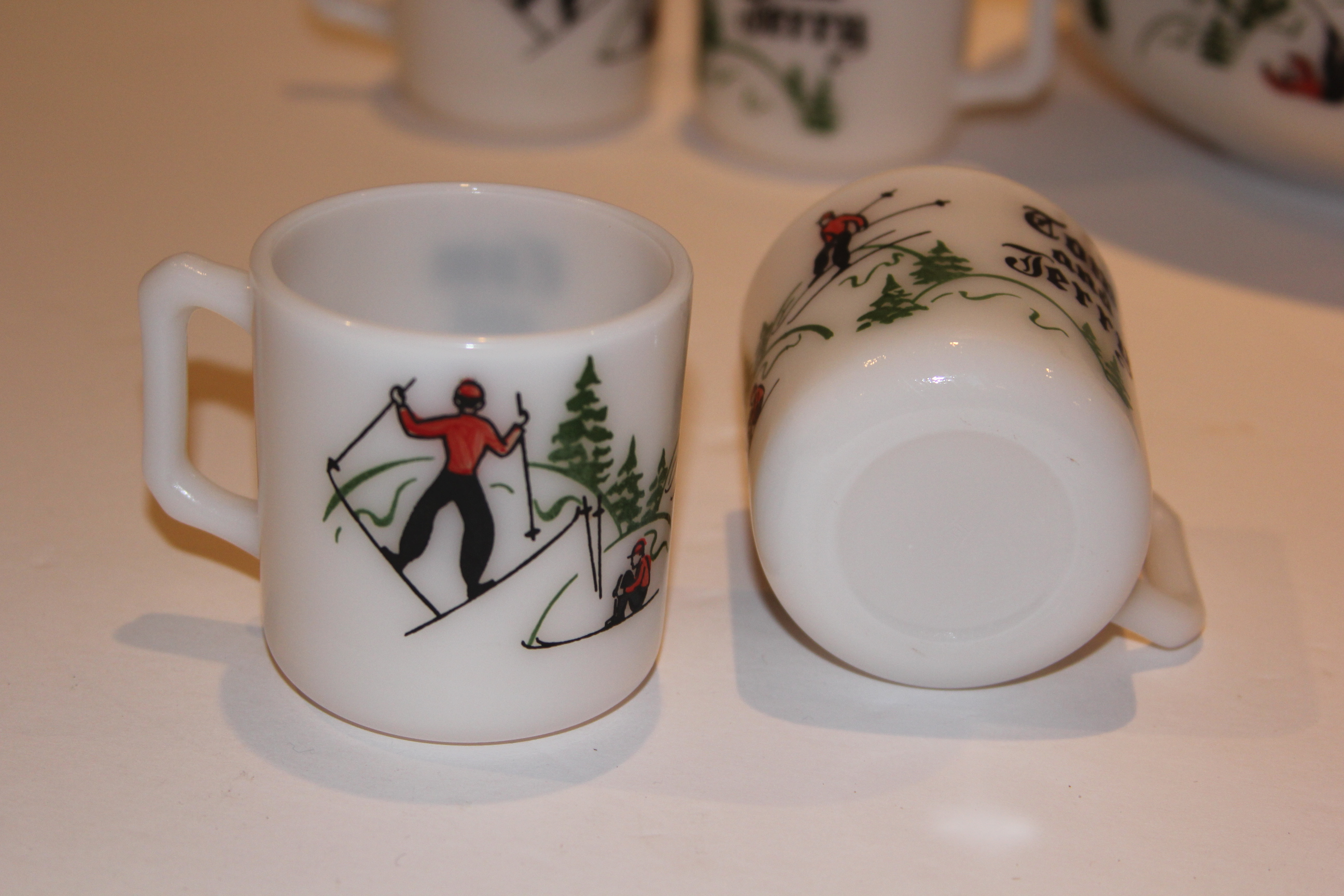 1930s Handpainted Tom & Jerry Milk Glass Bowl & Glasses