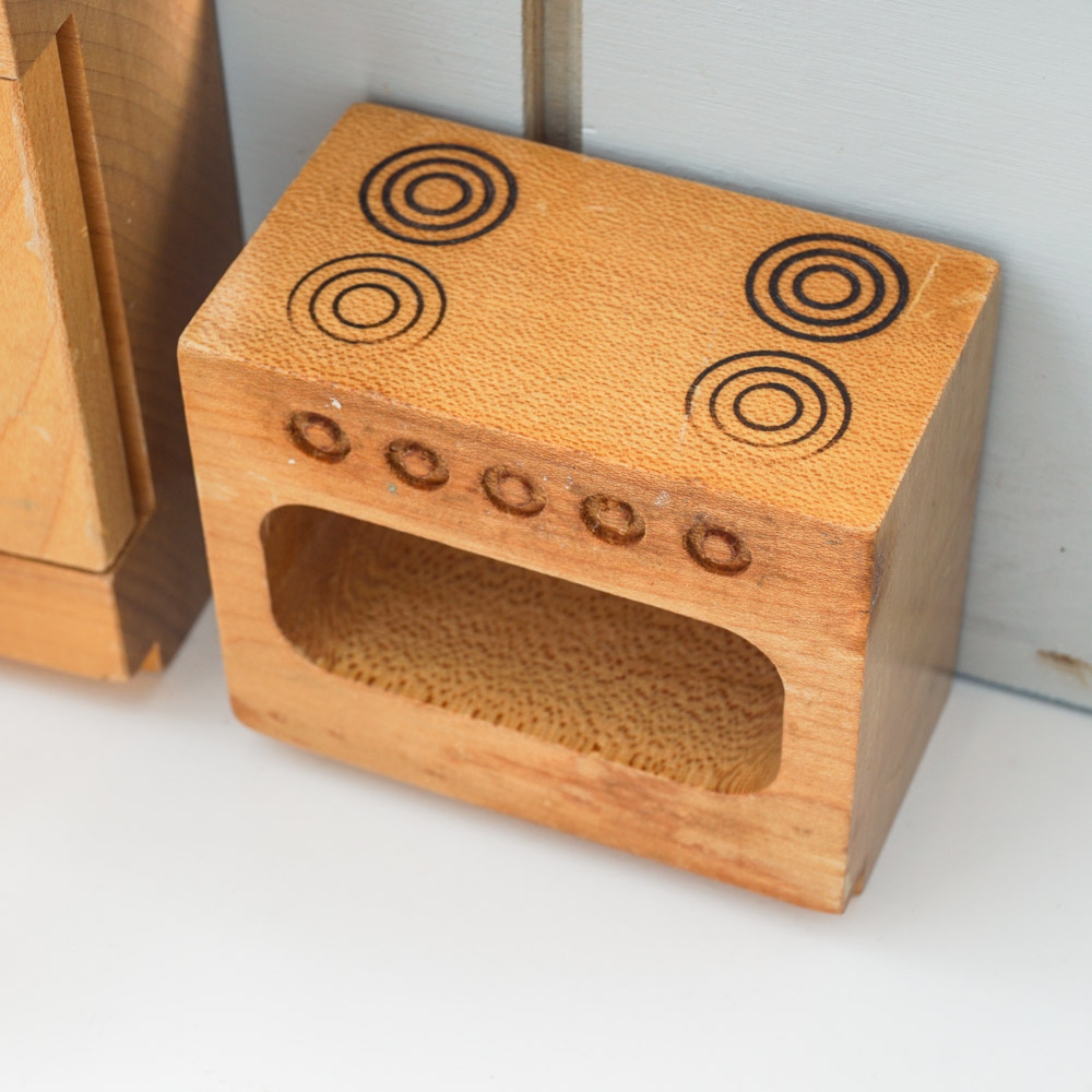 Vintage Creative Playthings Dollhouse Set With Furniture