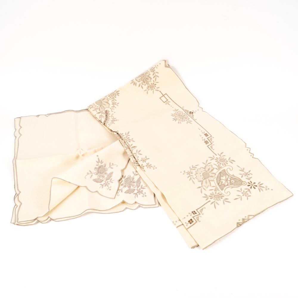 Vintage Embroidered Linen Tablecloth and Napkins