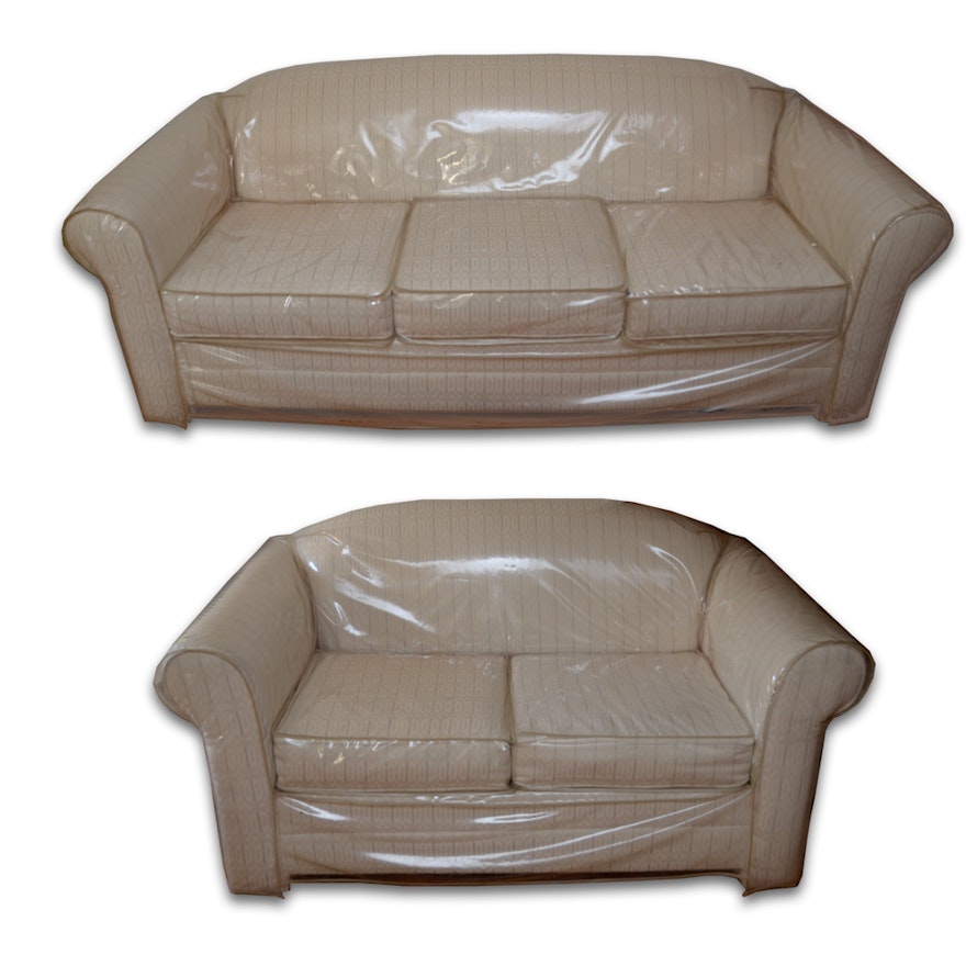 Vintage Sofa and Loveseat by Alexvale Furniture Inc.