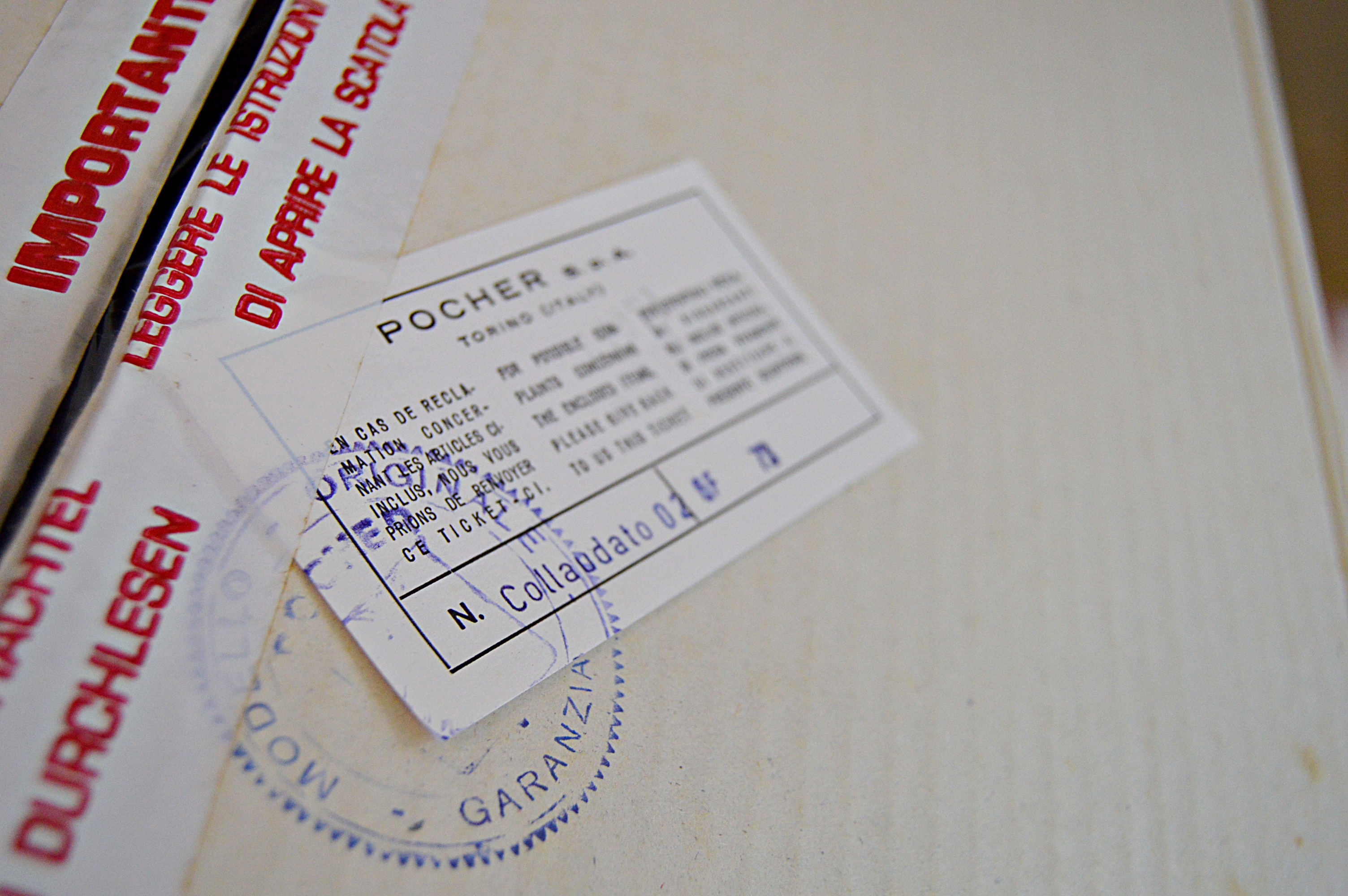 Alfa Romeo Spider Touring Gran Sport 1/8 Scale Model Kit