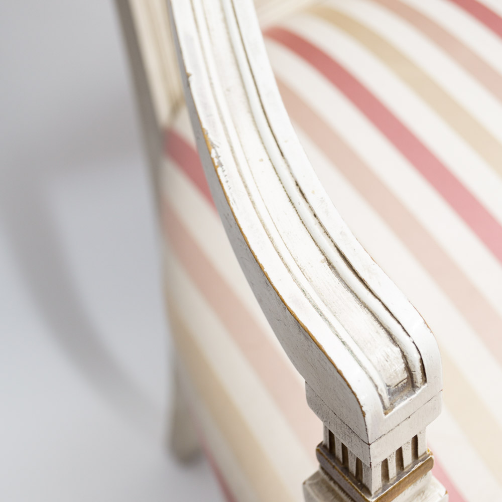 Vintage Hepplewhite Style Chairs