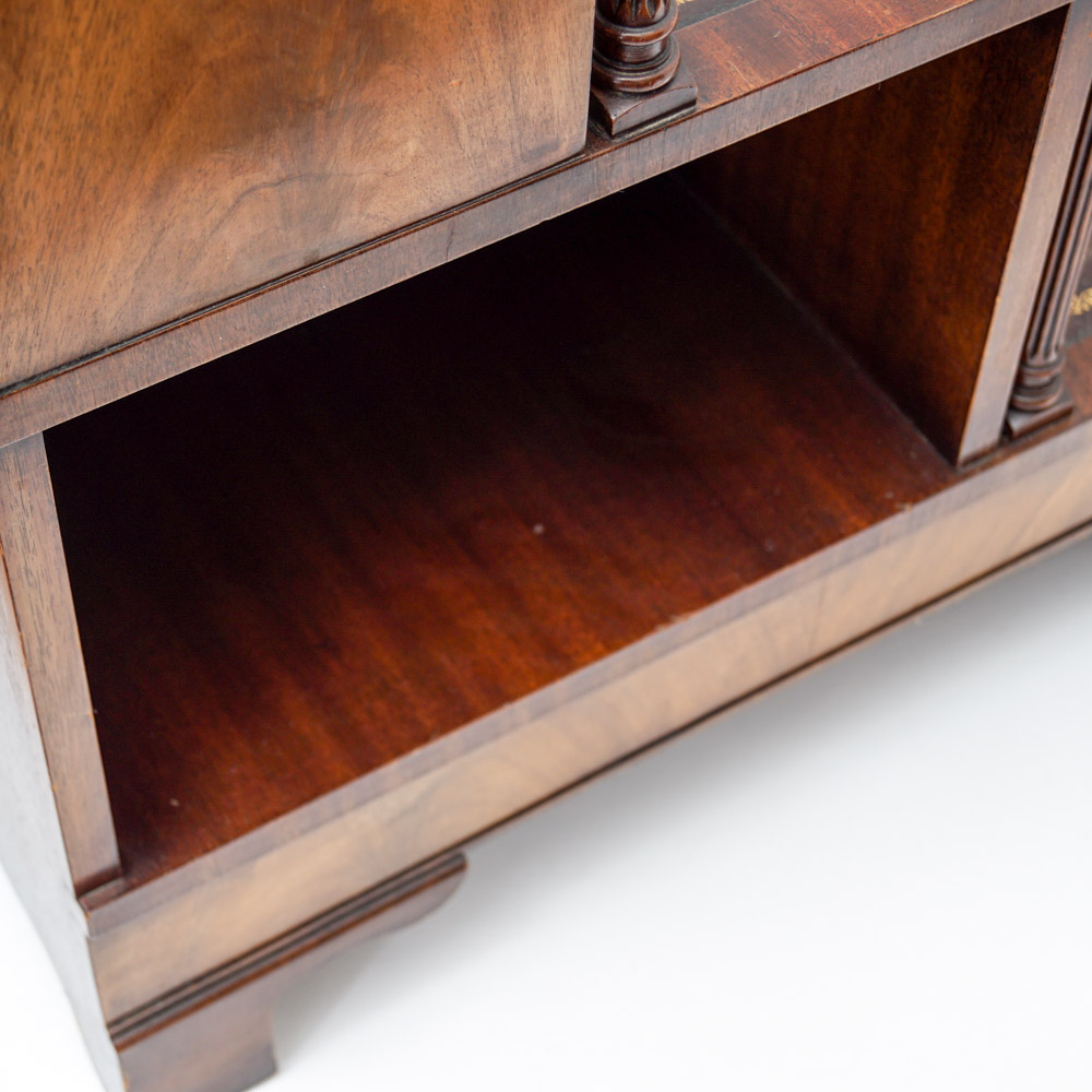 Vintage Regency Style Mahogany Bed Step End Table