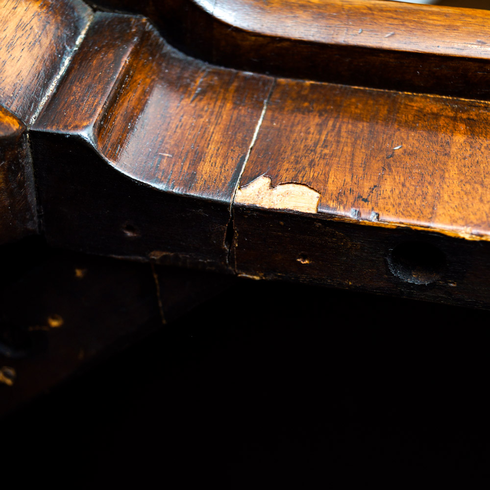 Georgian Style Mahogany Paw Foot Coffee Table with Leather Top