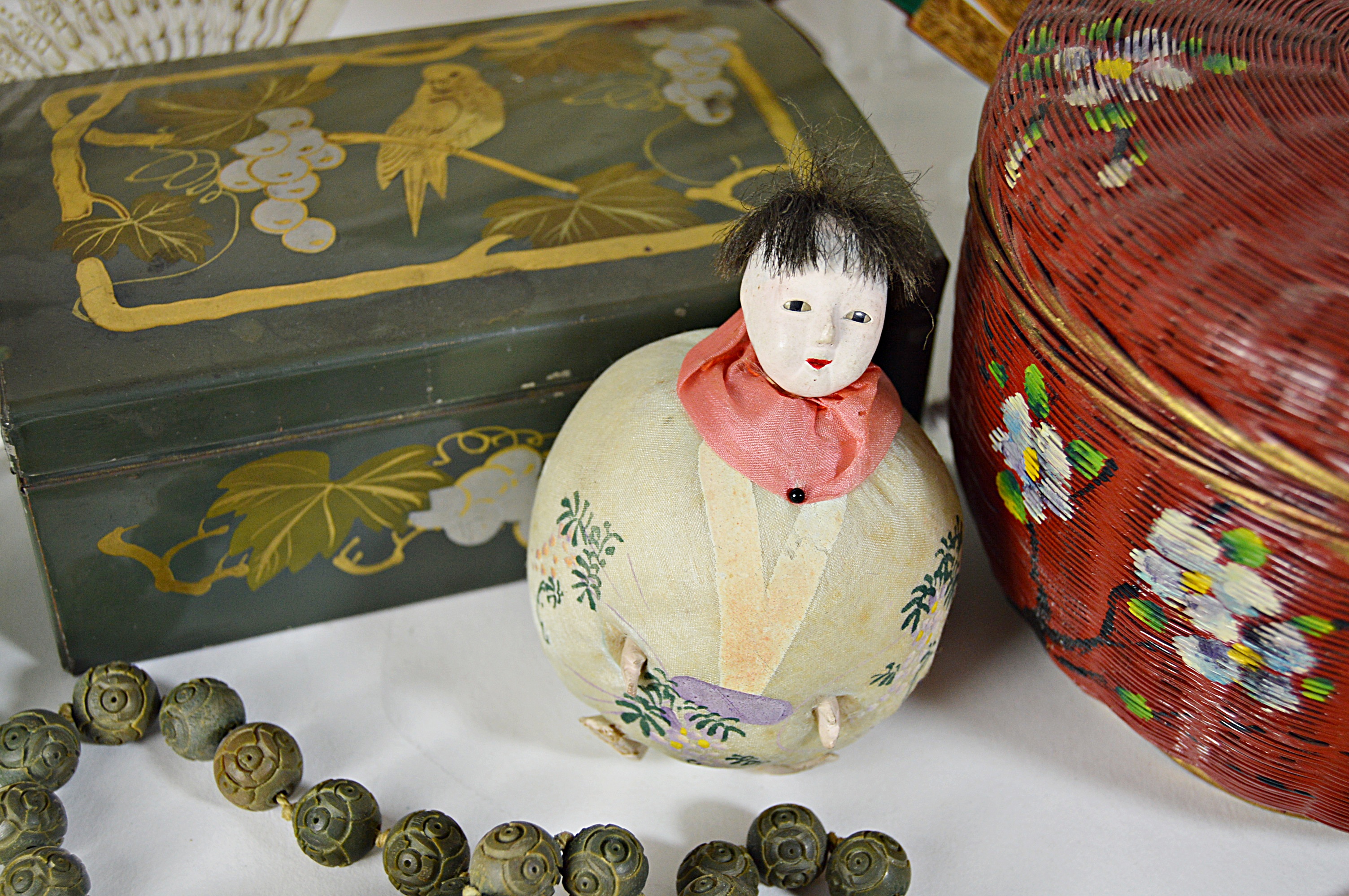 Vintage Oriental Collectibles