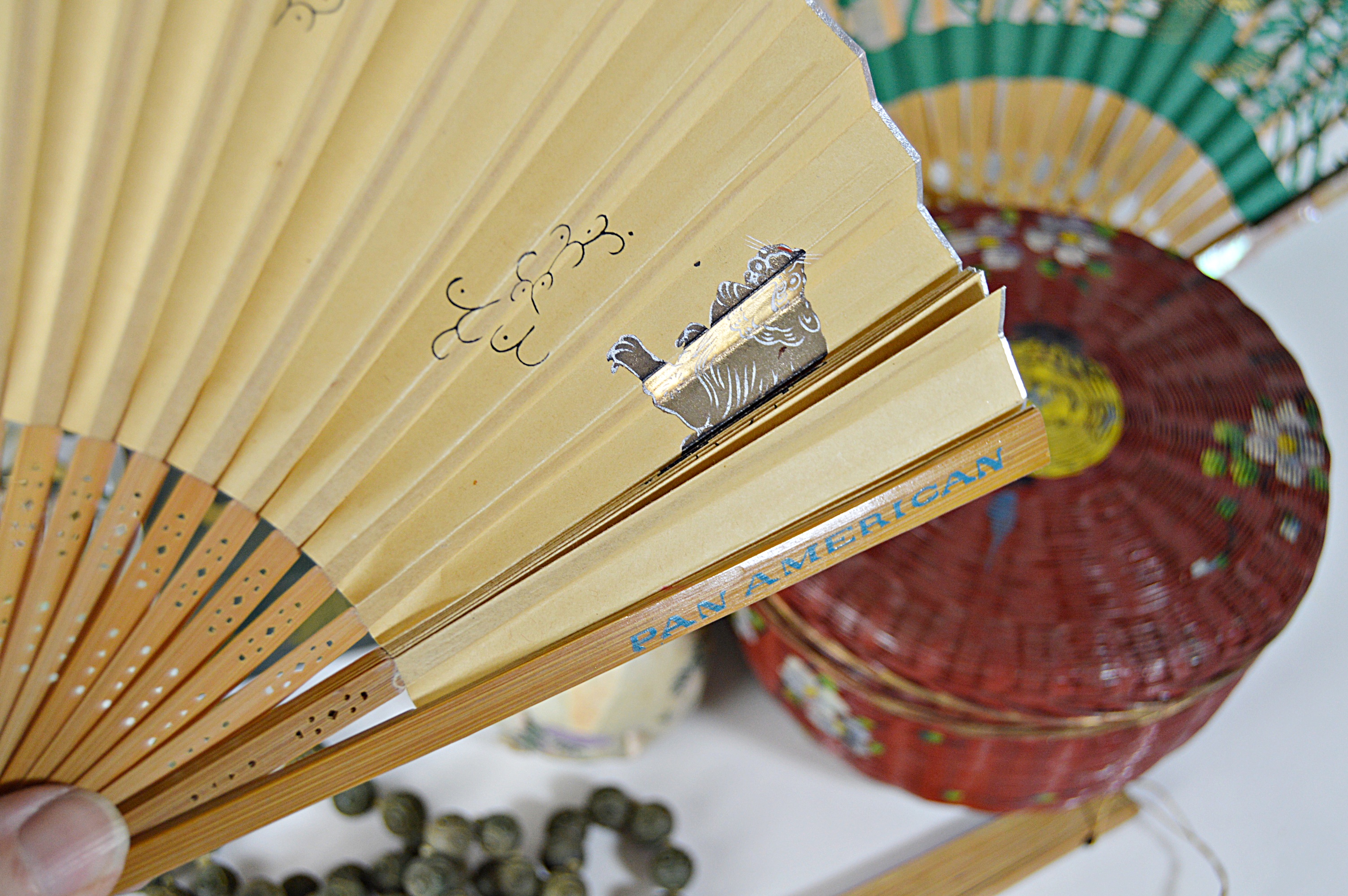 Vintage Oriental Collectibles