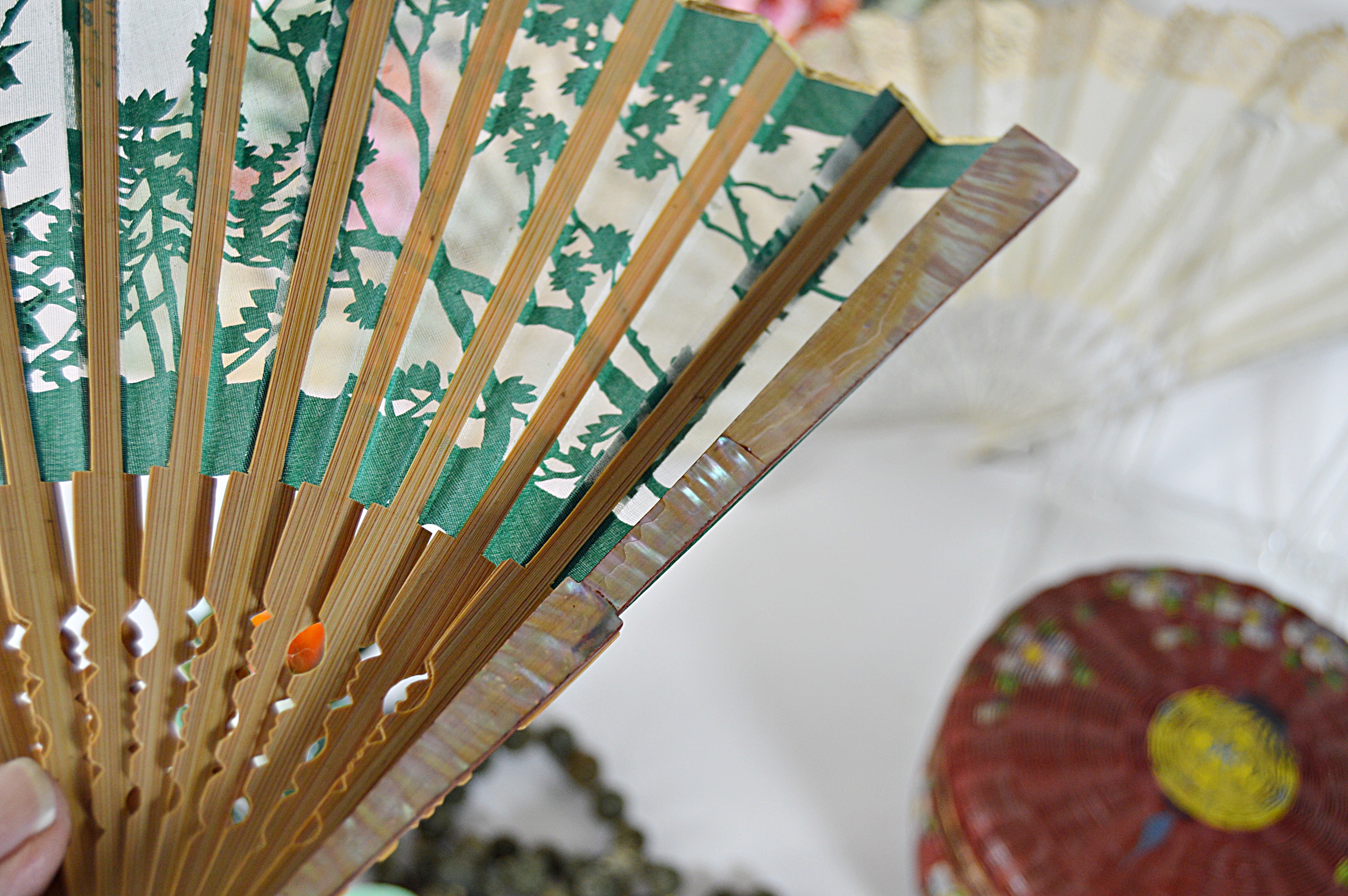 Vintage Oriental Collectibles