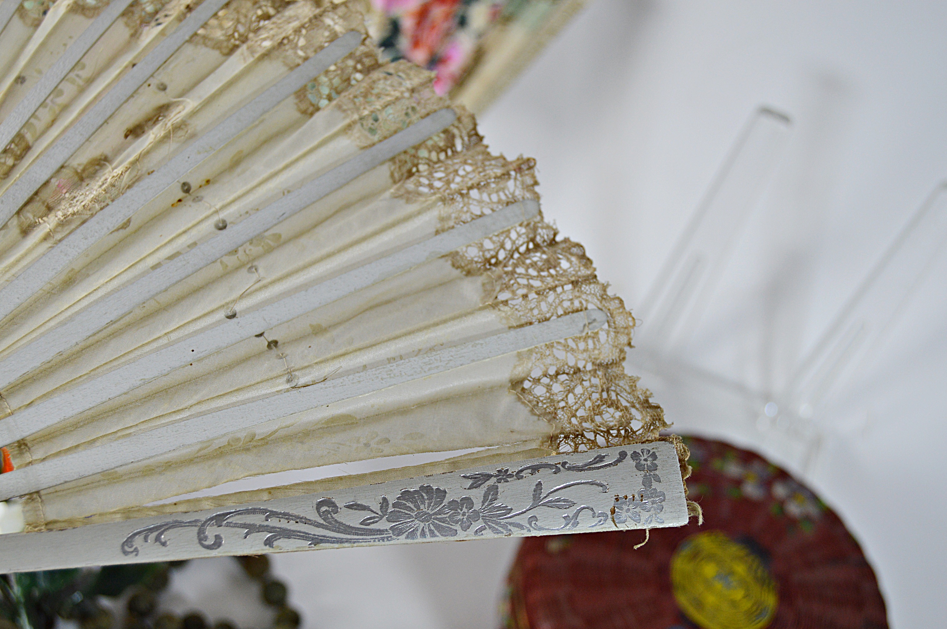 Vintage Oriental Collectibles