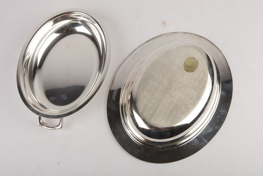 Art Silver Company Gadrooned Silver Plate Covered Vegetable Dish