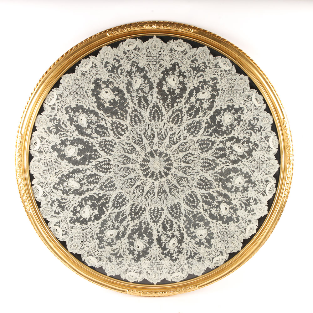 Antique Lace with Rose Motif