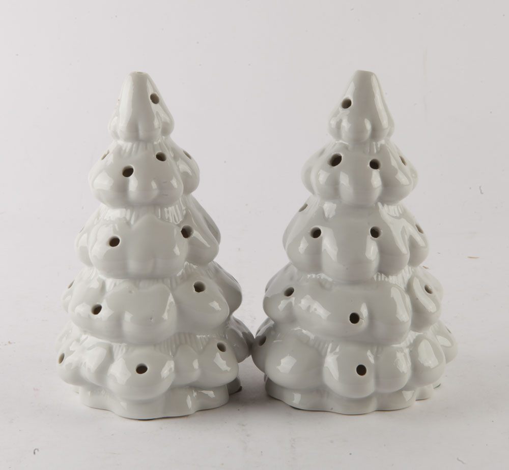 Assortment of Christmas Decor