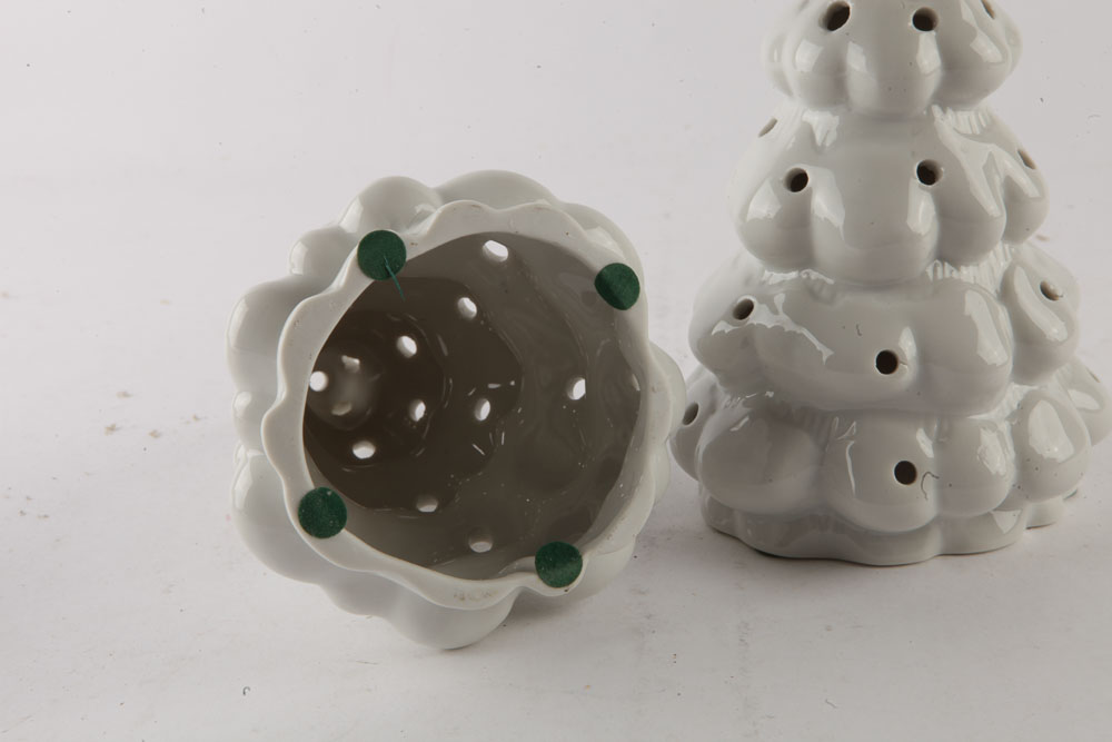 Assortment of Christmas Decor