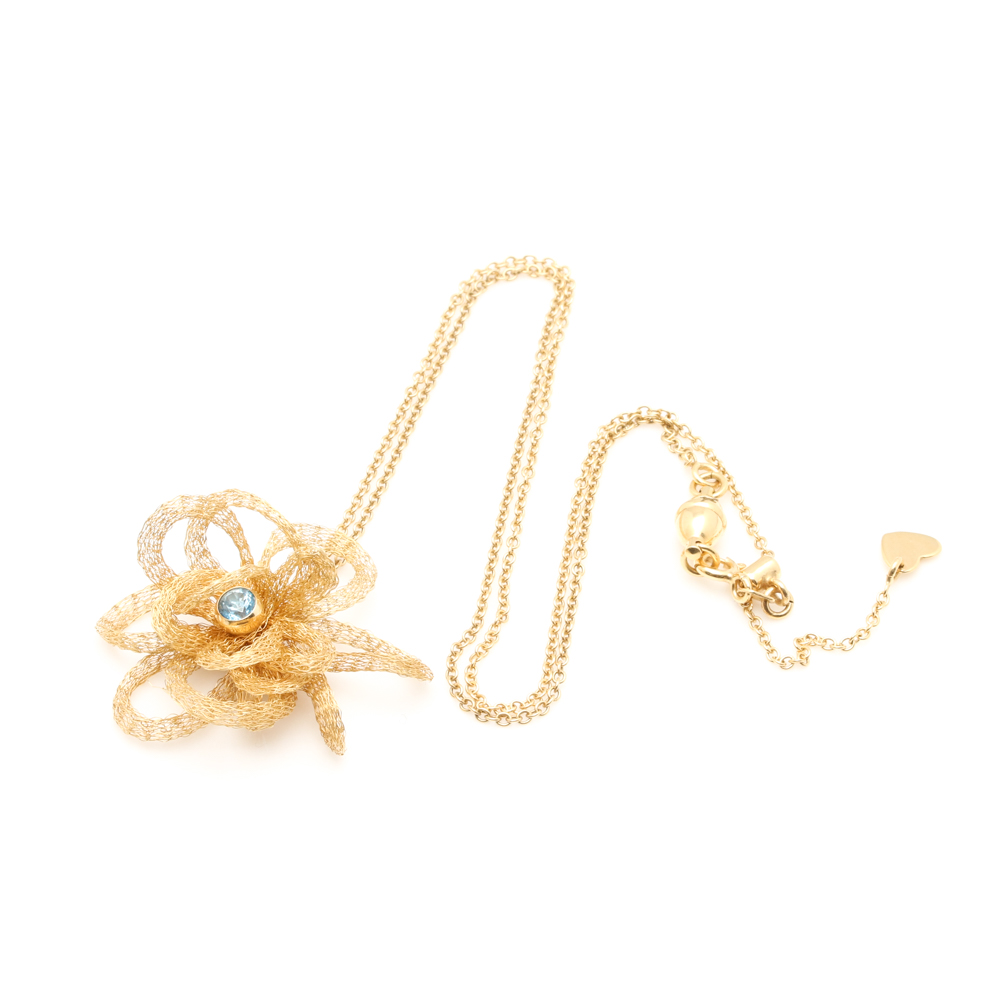 14K Yellow Gold Blue Topaz Pendant Necklace