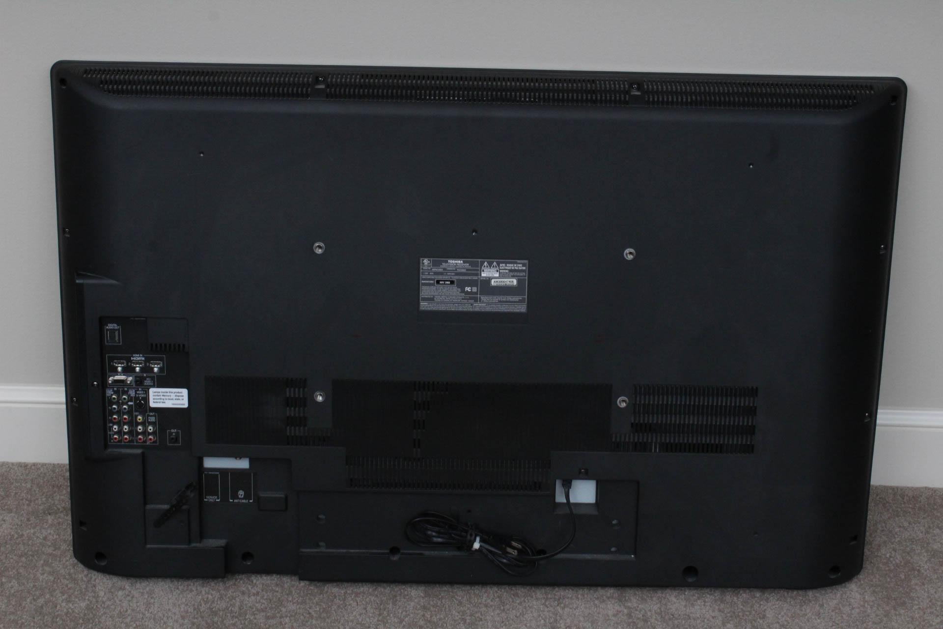 Toshiba Regza 46" LCD HDTV