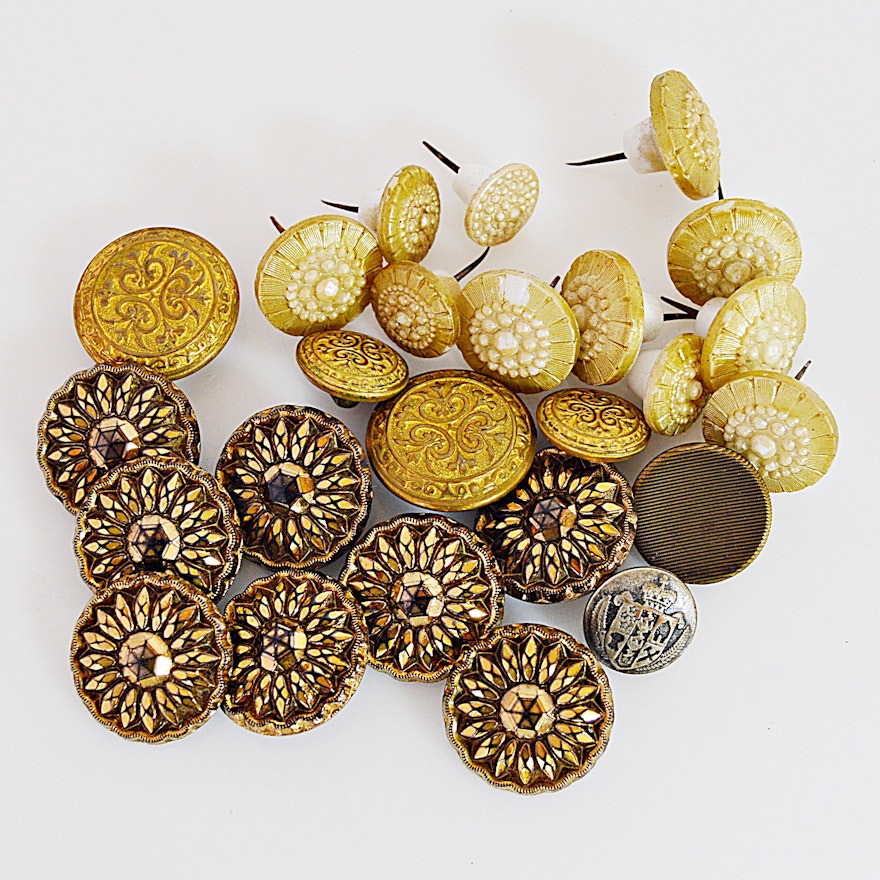Antique Buttons and Picture Tacks