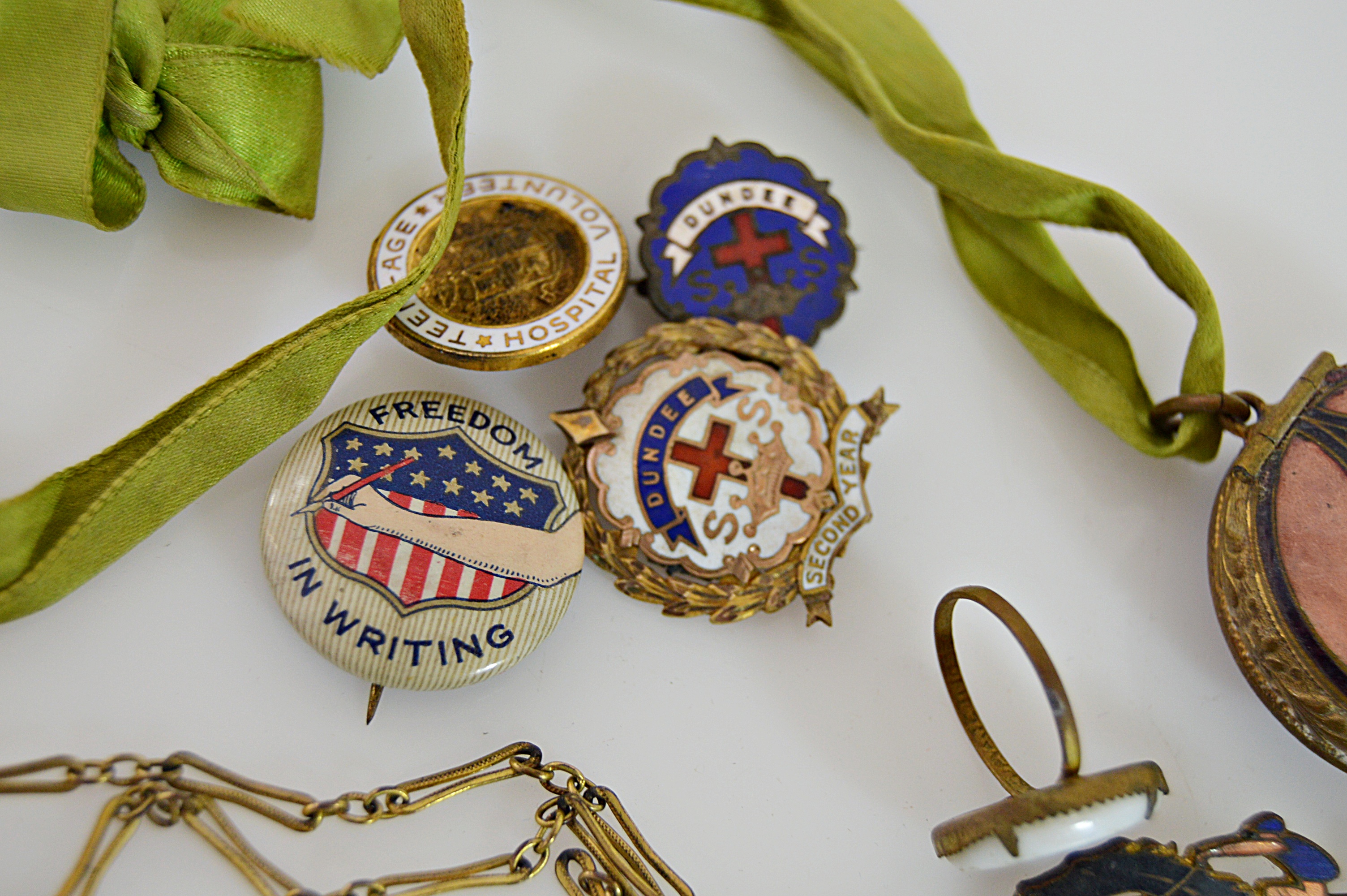 Victorian and Vintage Jewelry and Collectibles