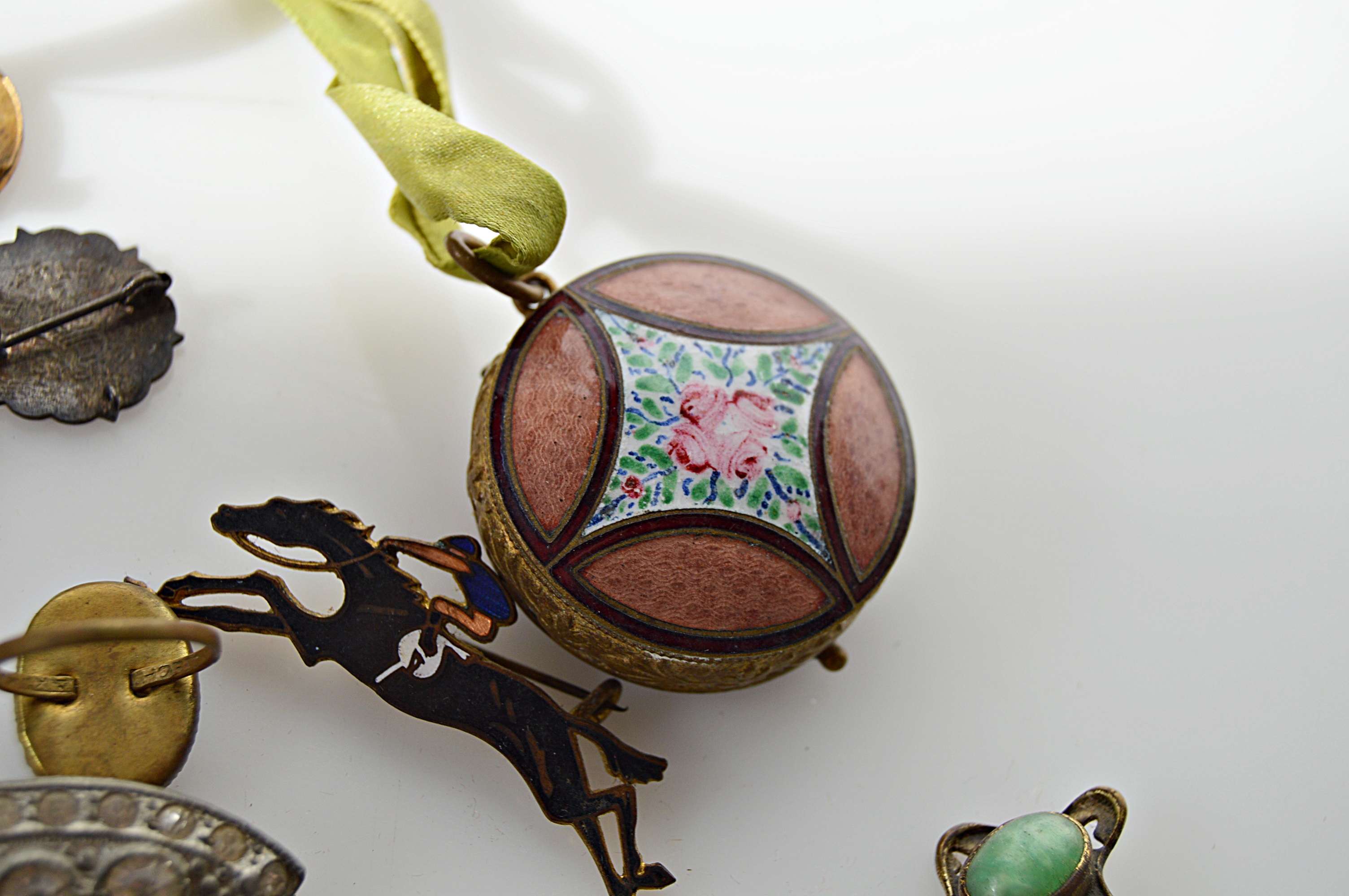 Victorian and Vintage Jewelry and Collectibles