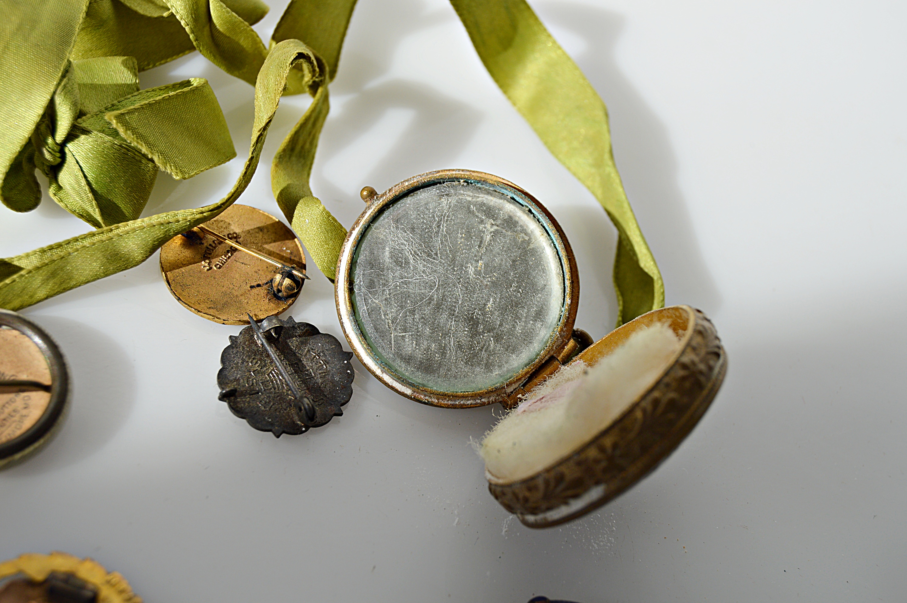 Victorian and Vintage Jewelry and Collectibles