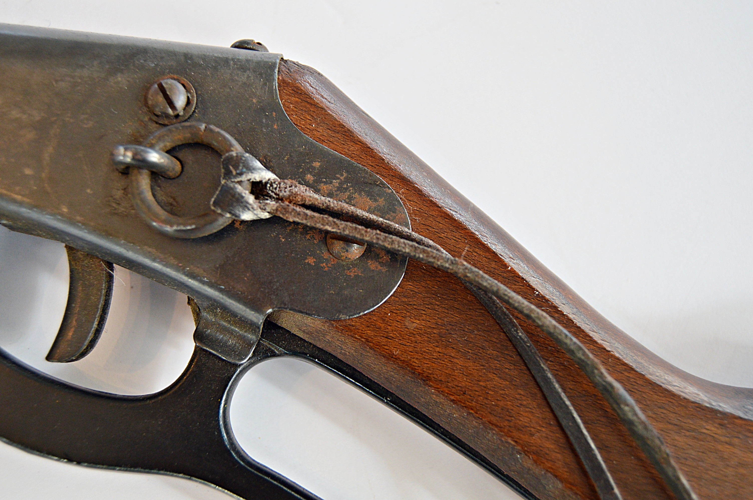 Daisy Red Ryder Carbine Pellet Gun