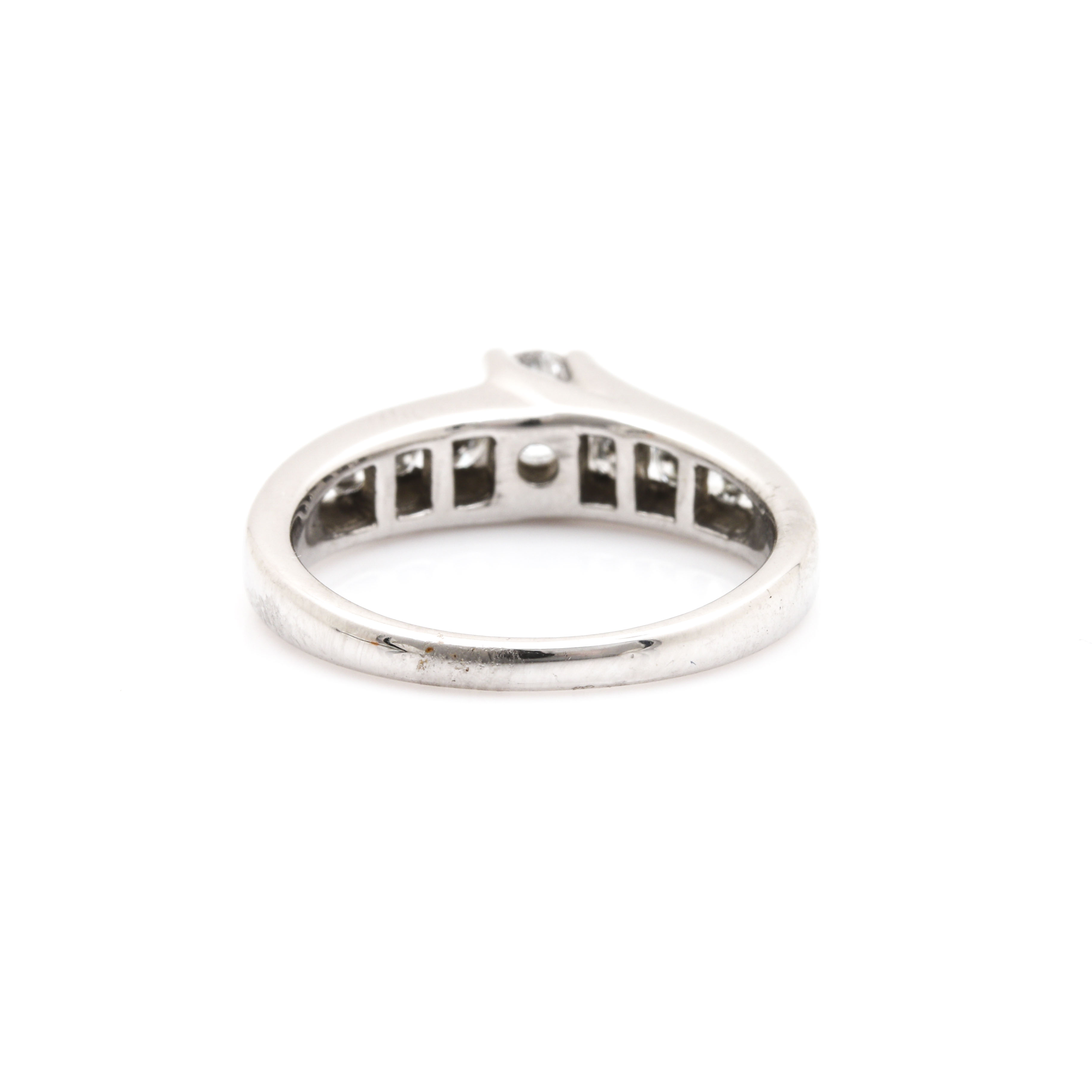 14K White Gold Diamond Ring