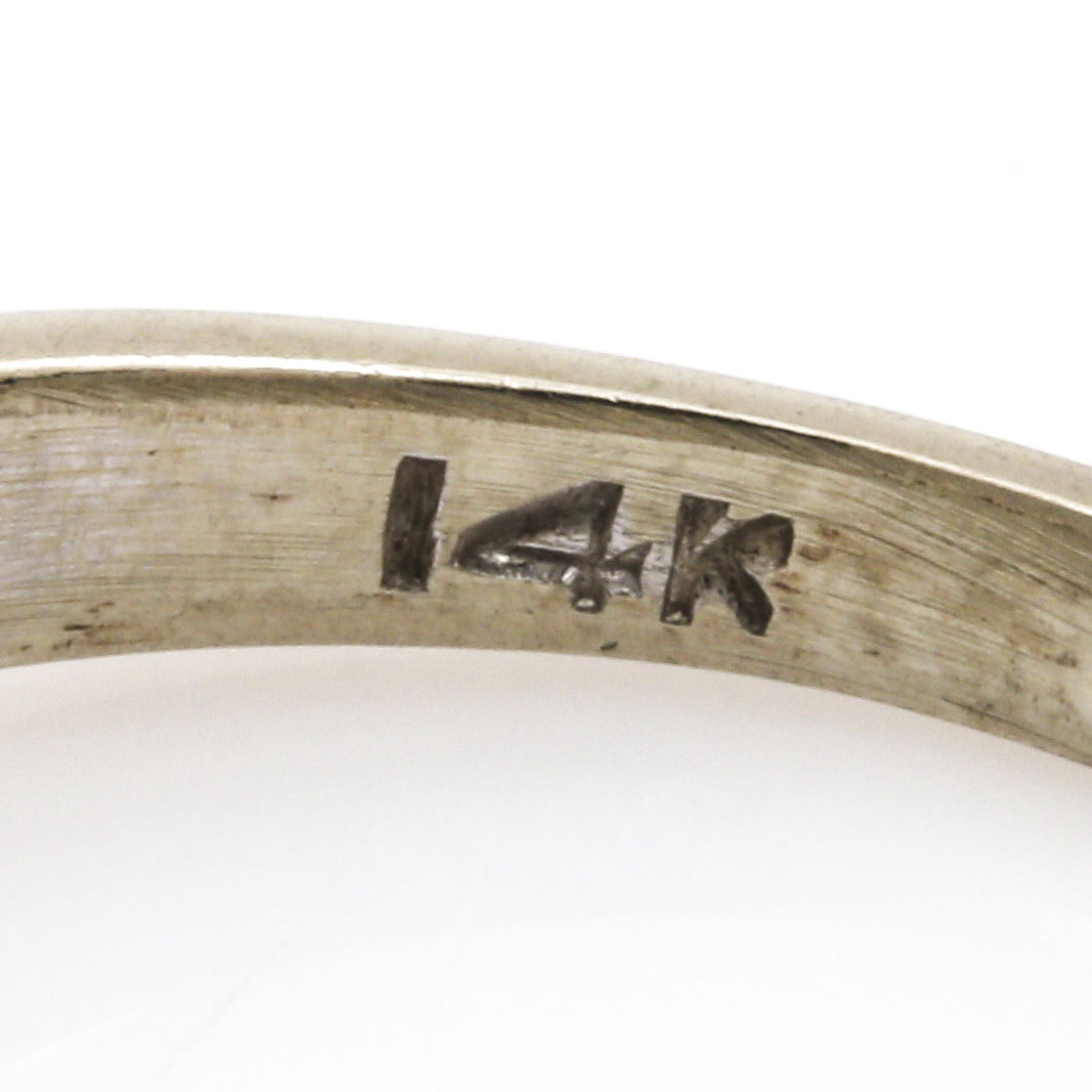 14K White Gold Diamond Ring