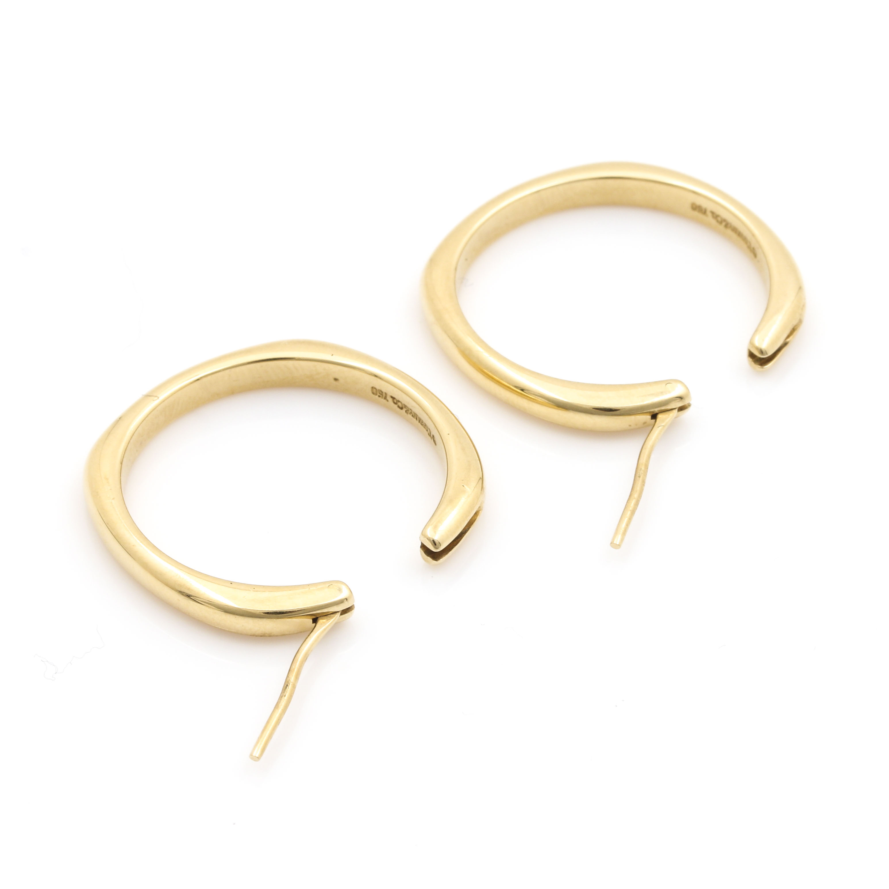 Tiffany & Co. 18K Yellow Gold Square Cushion Hoop Earrings
