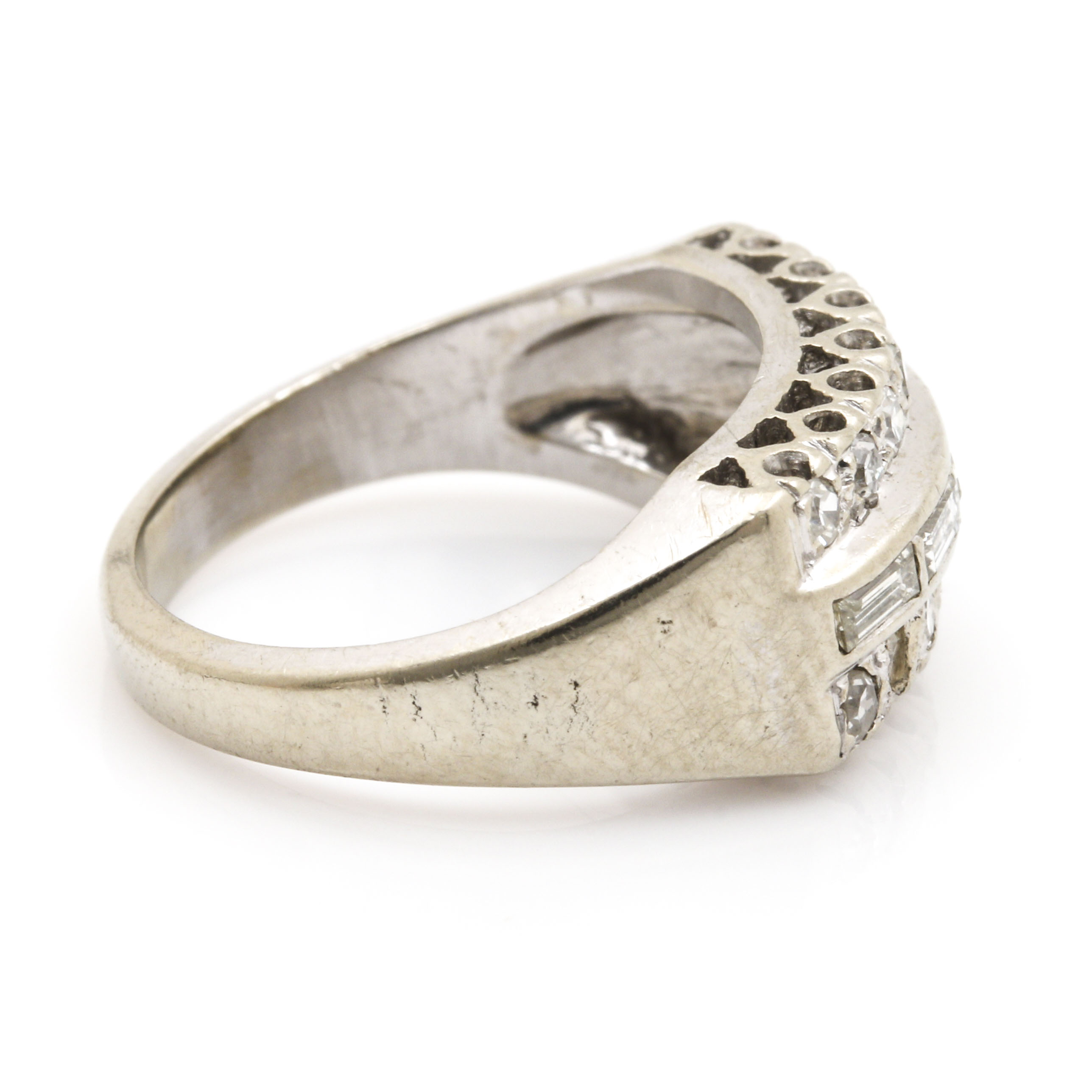 14K White Gold Diamond Ring