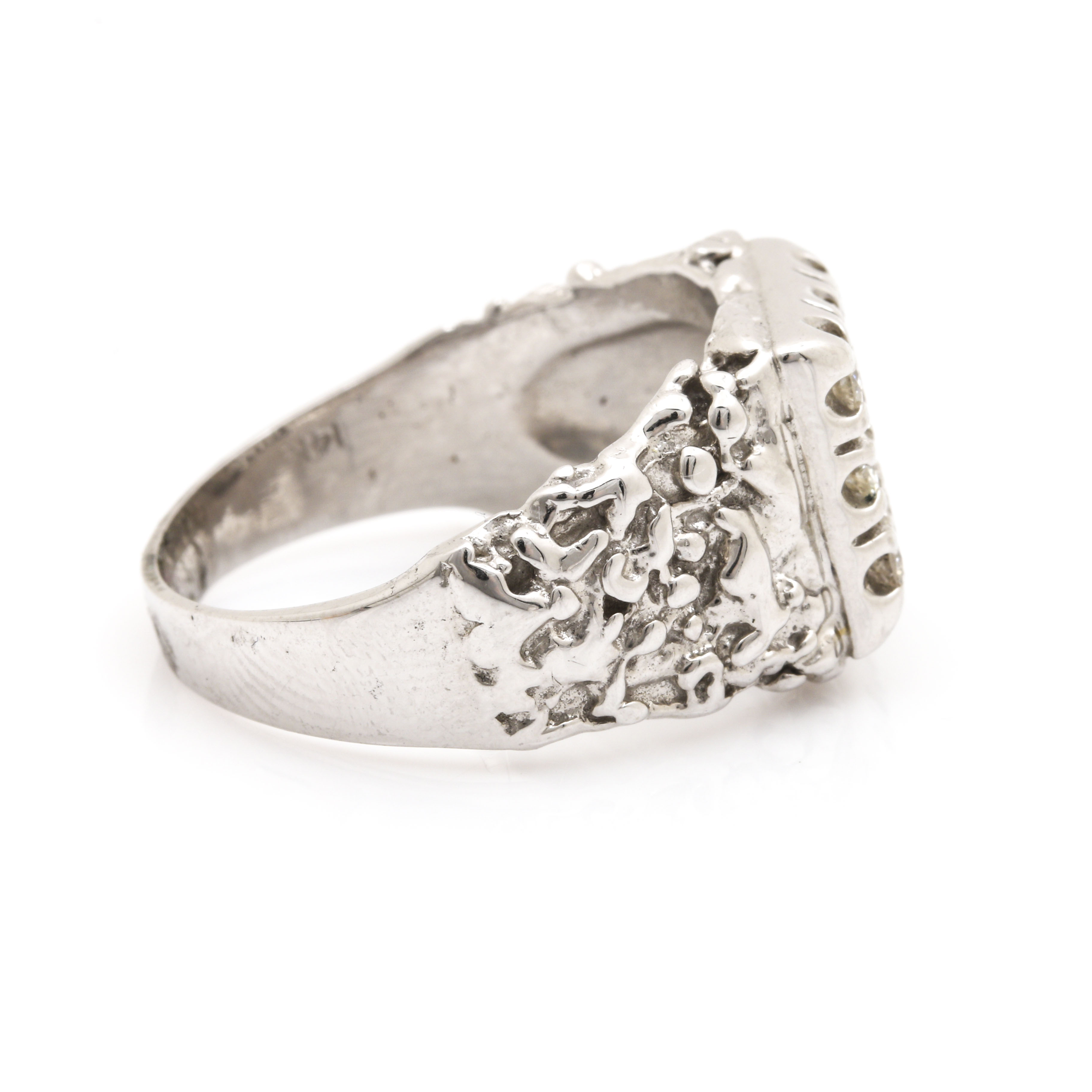 14K White Gold Diamond Ring