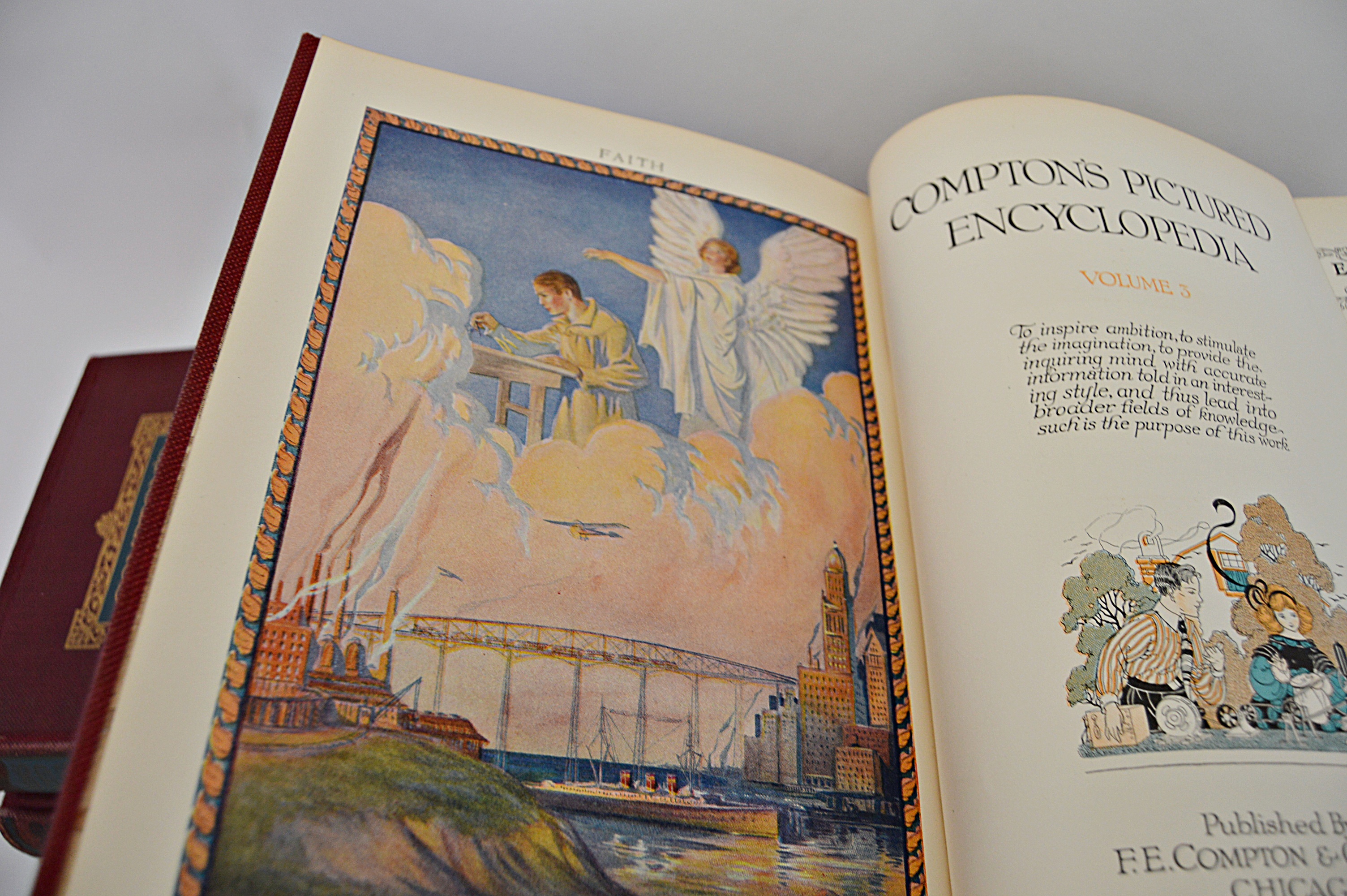 Set of 1922 Compton's Pictured Encyclopedias