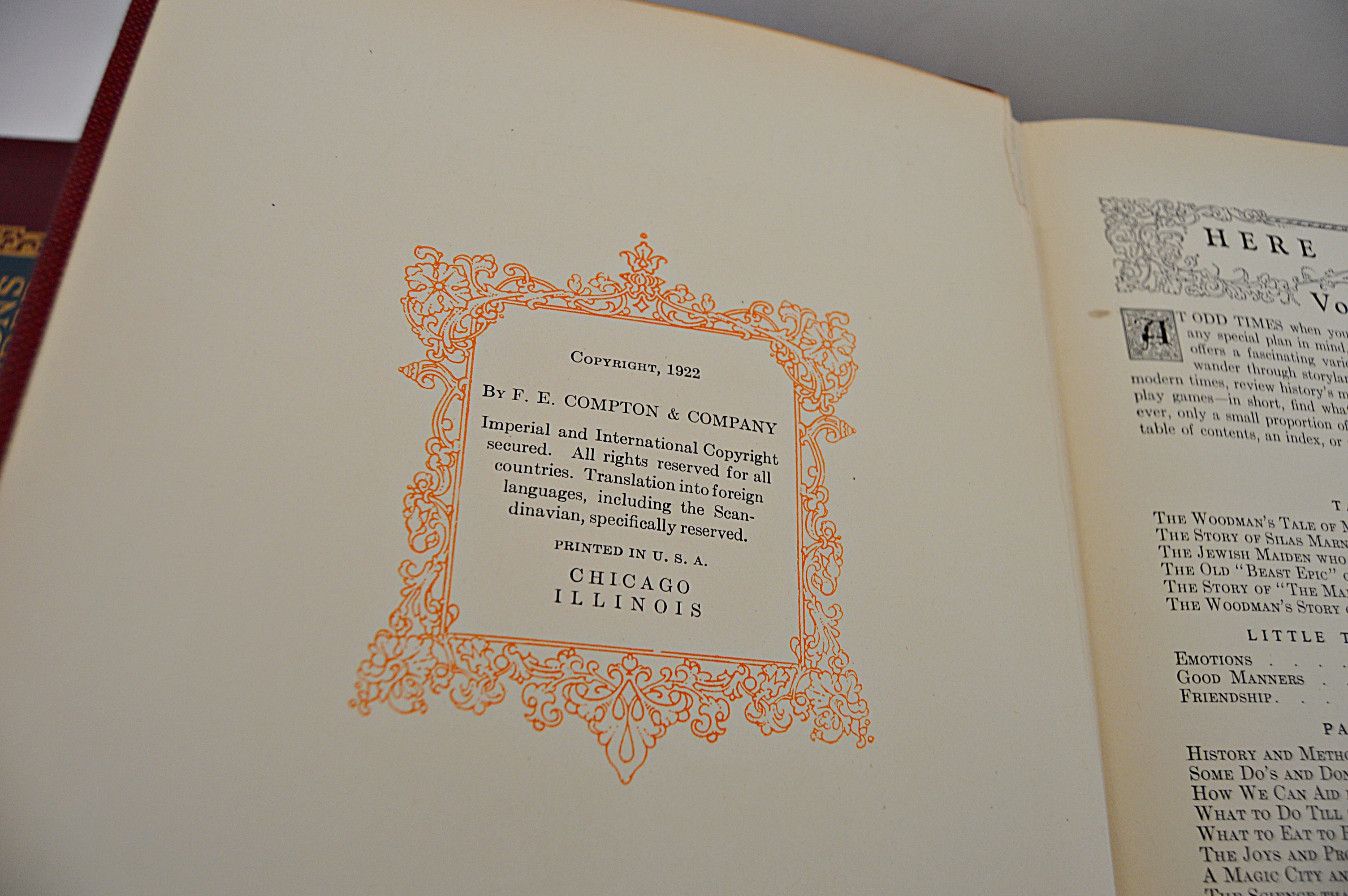 Set of 1922 Compton's Pictured Encyclopedias