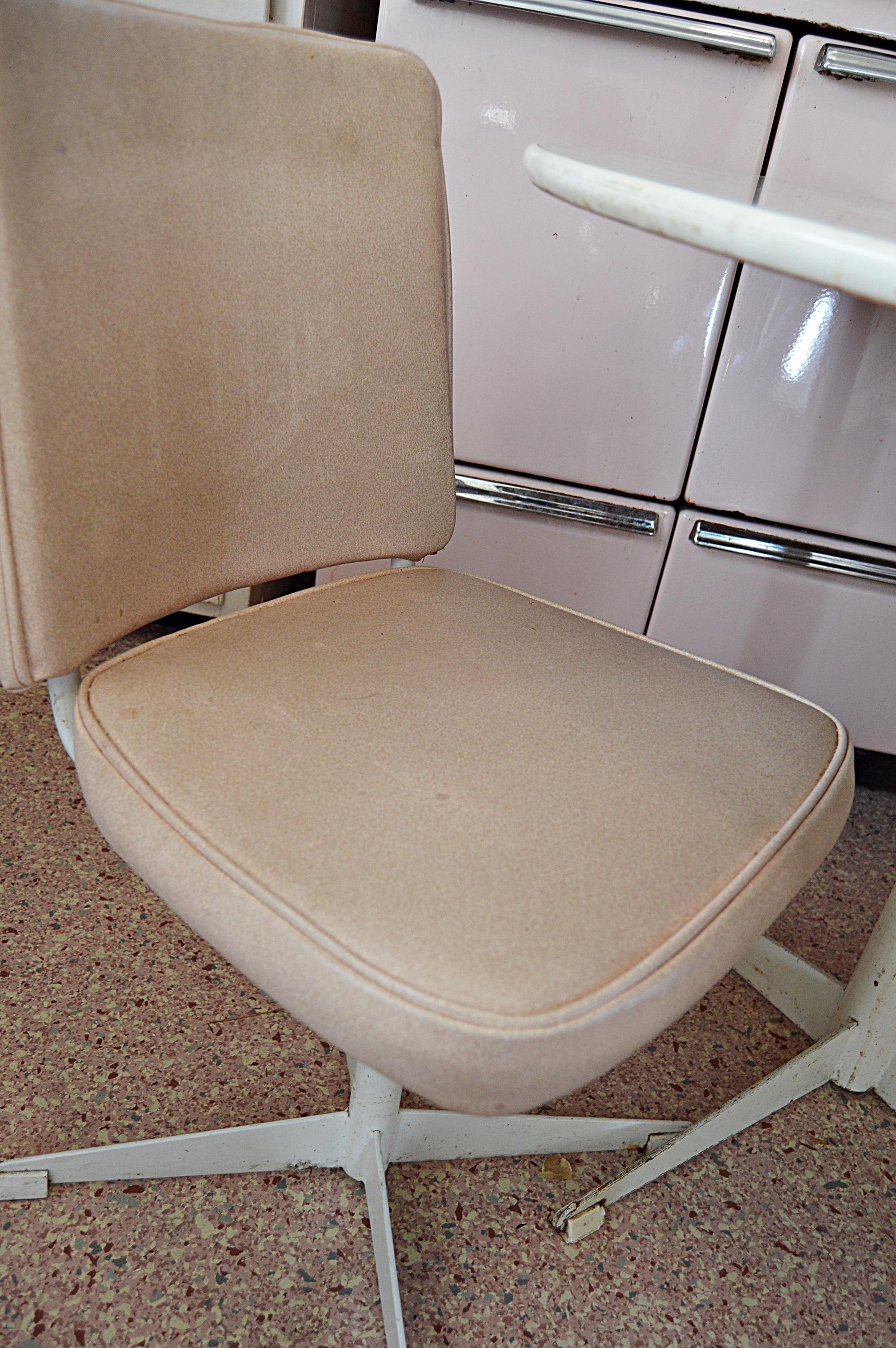 Mid Century Dining Table and Chairs