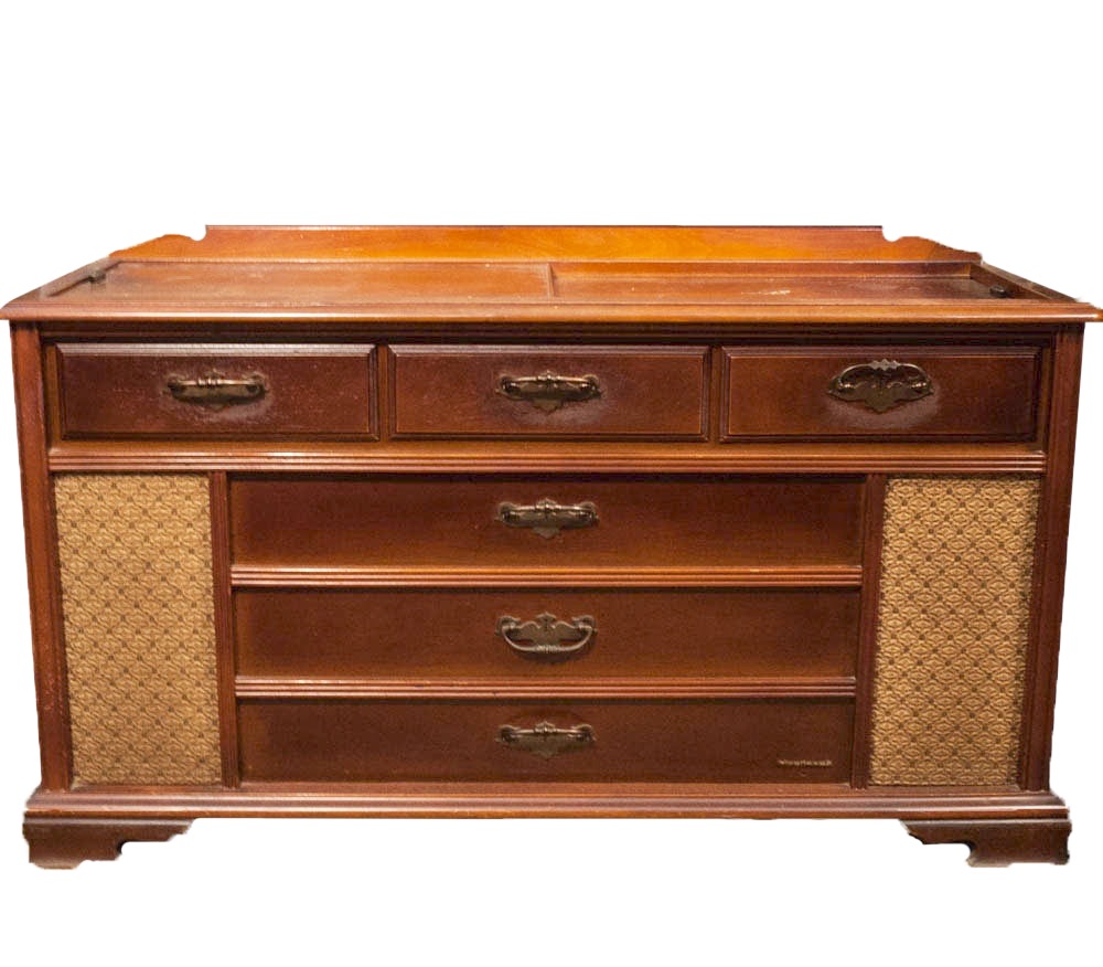 Magnavox Micromatic HI-FI Stereo Turntable/Radio Cabinet