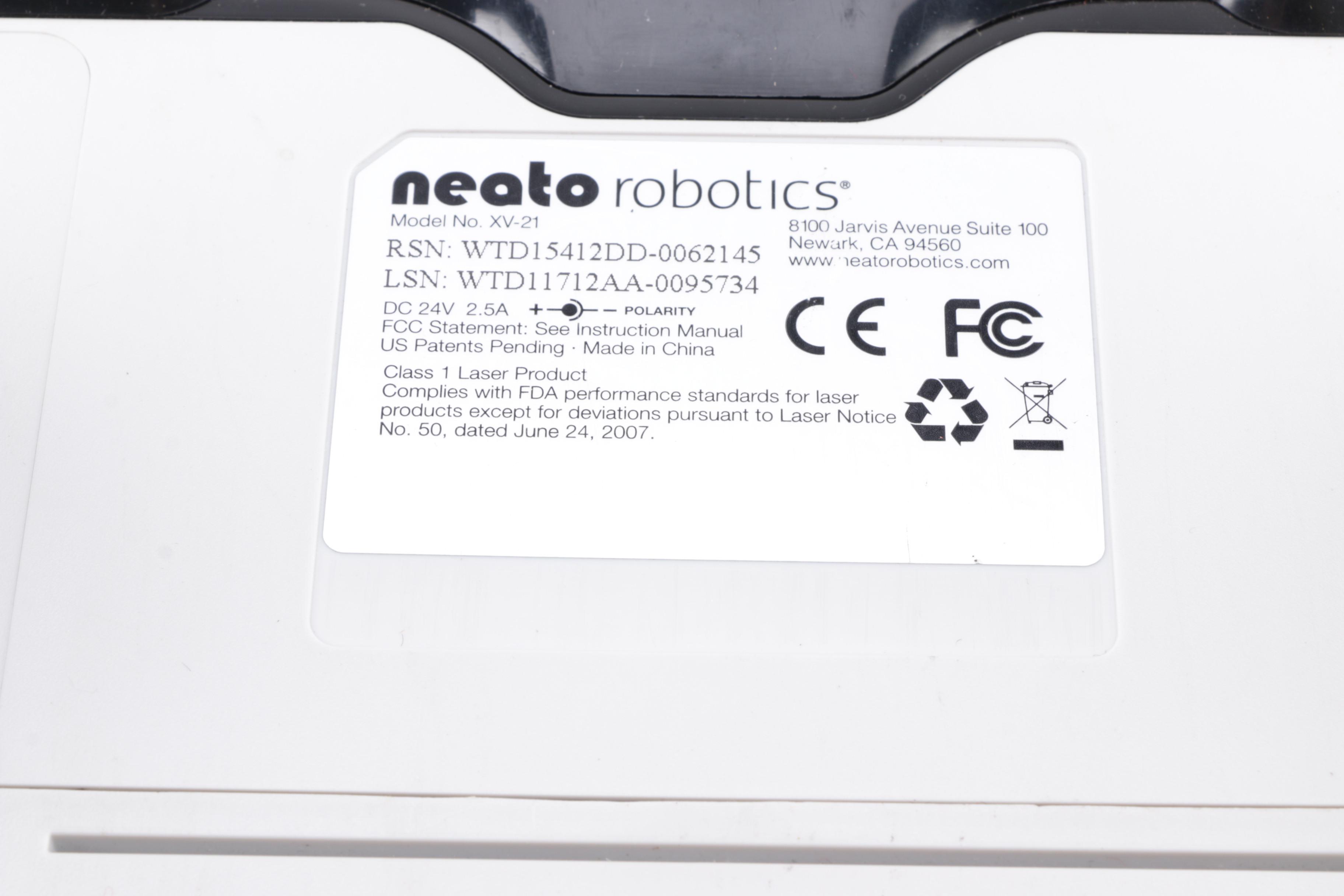 NeatoXV-21 Pet Vacumn