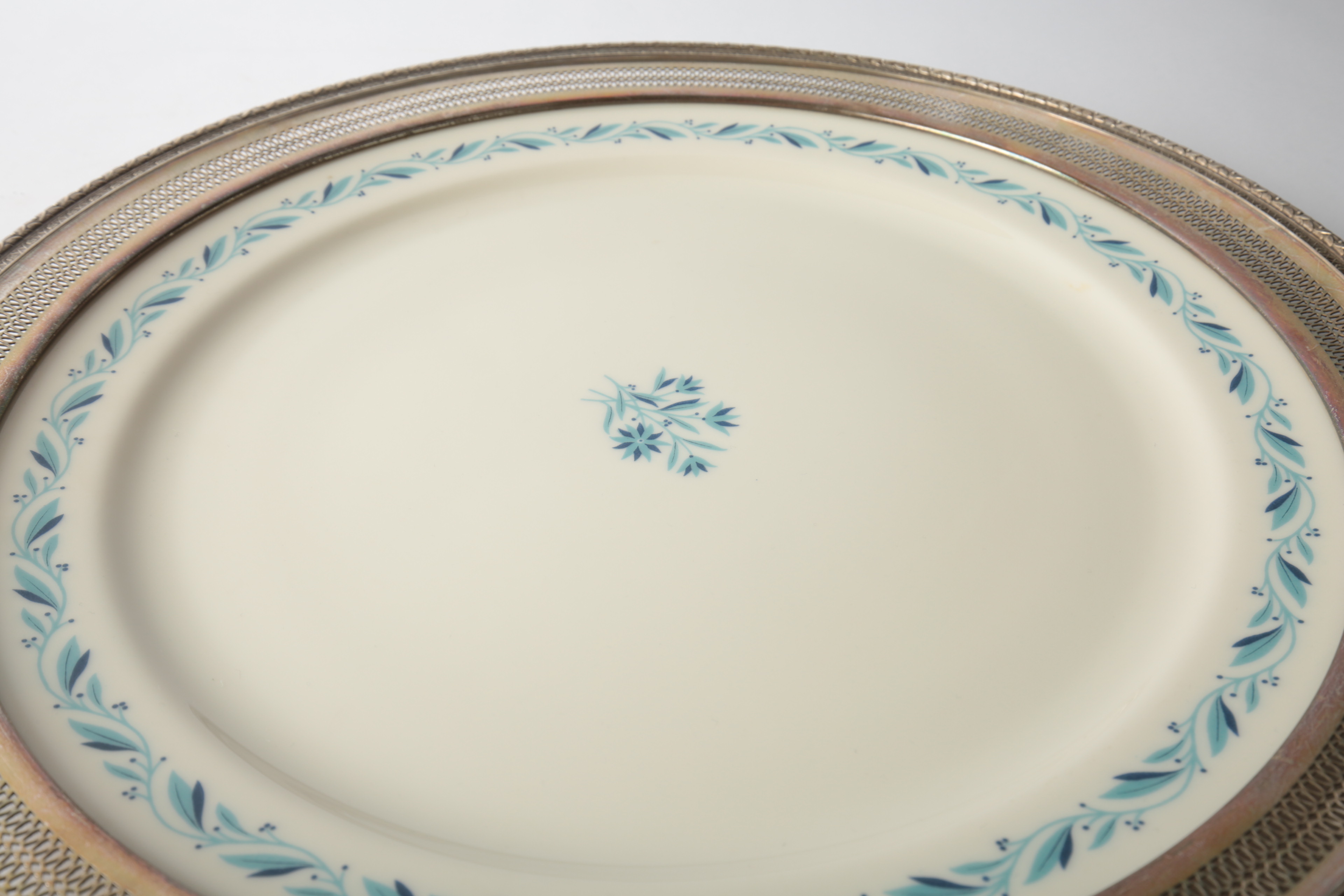 Lenox Round Platter with Sterling Silver Rim "Blueridge"
