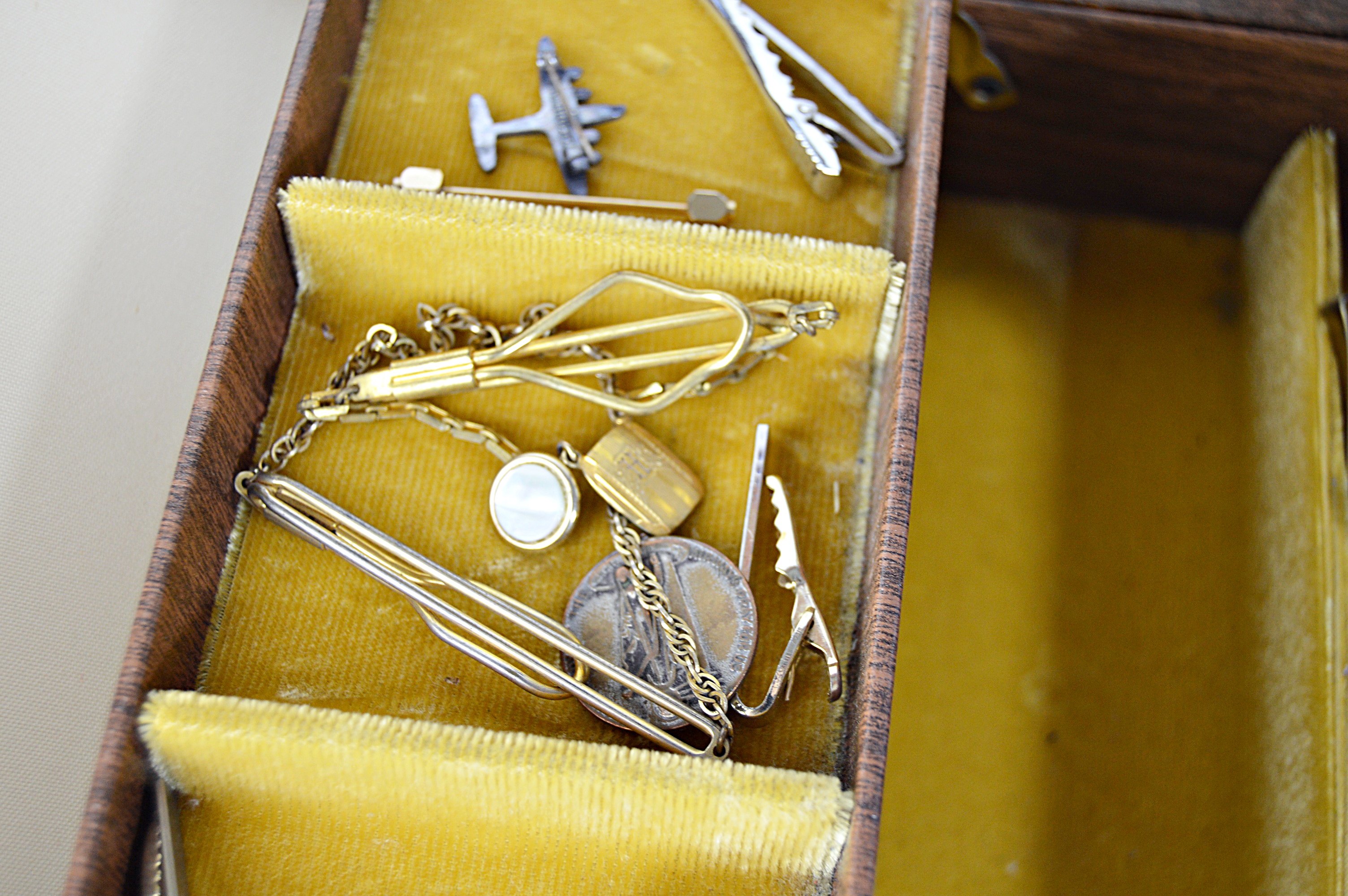 Vinyl Jewelry Box with Advertising, Aviation Pieces