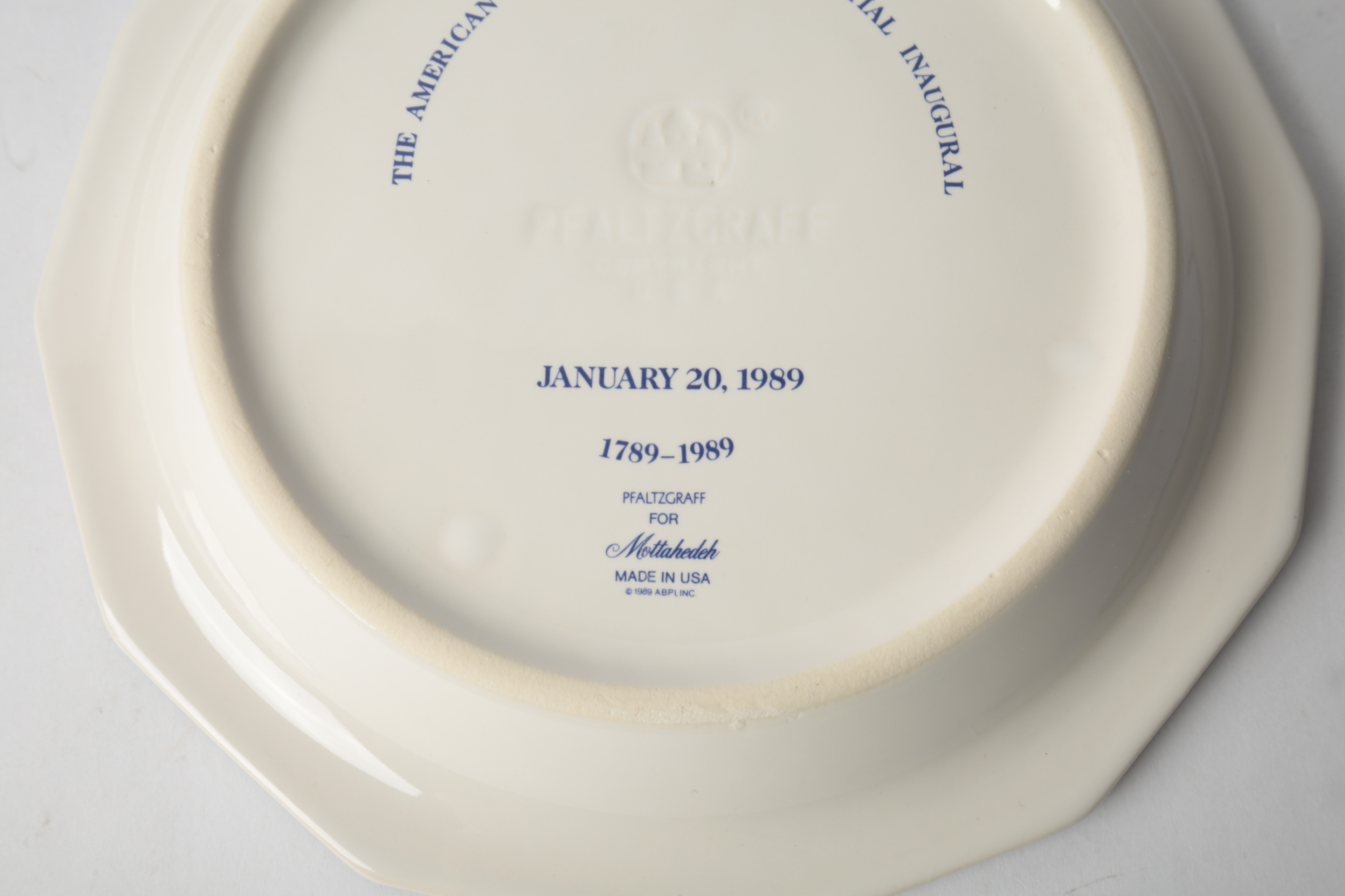 Bush and Quayle Commemorative Inaugural Plate