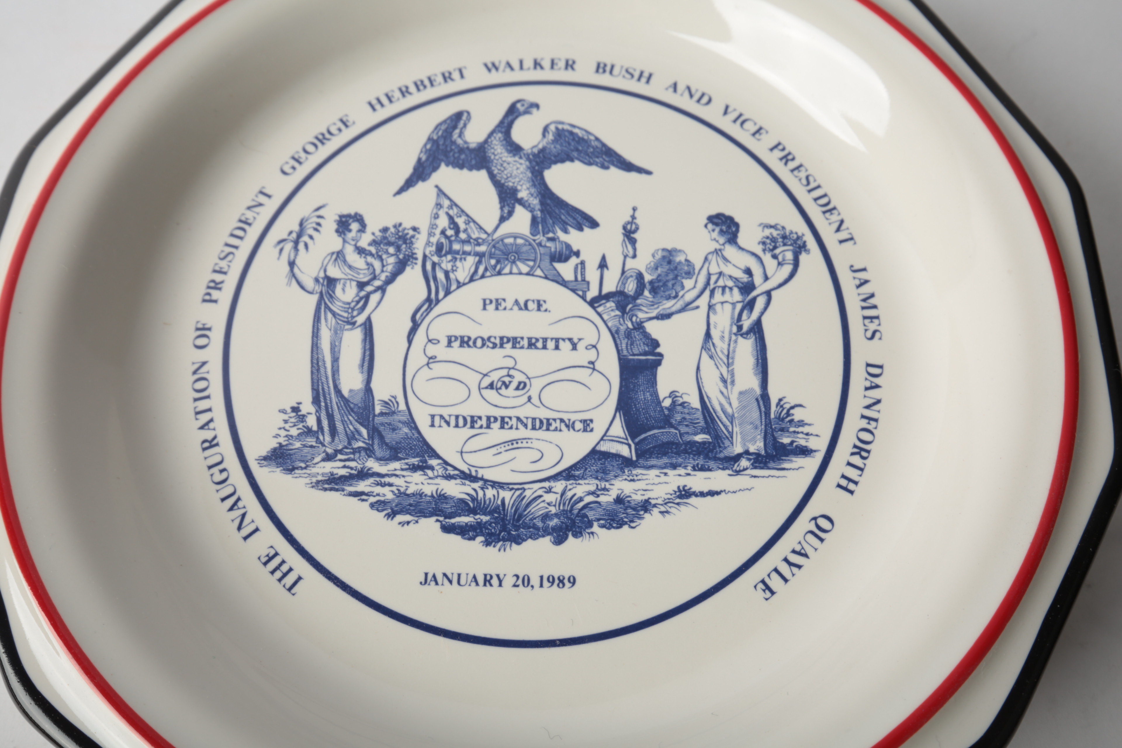Bush and Quayle Commemorative Inaugural Plate