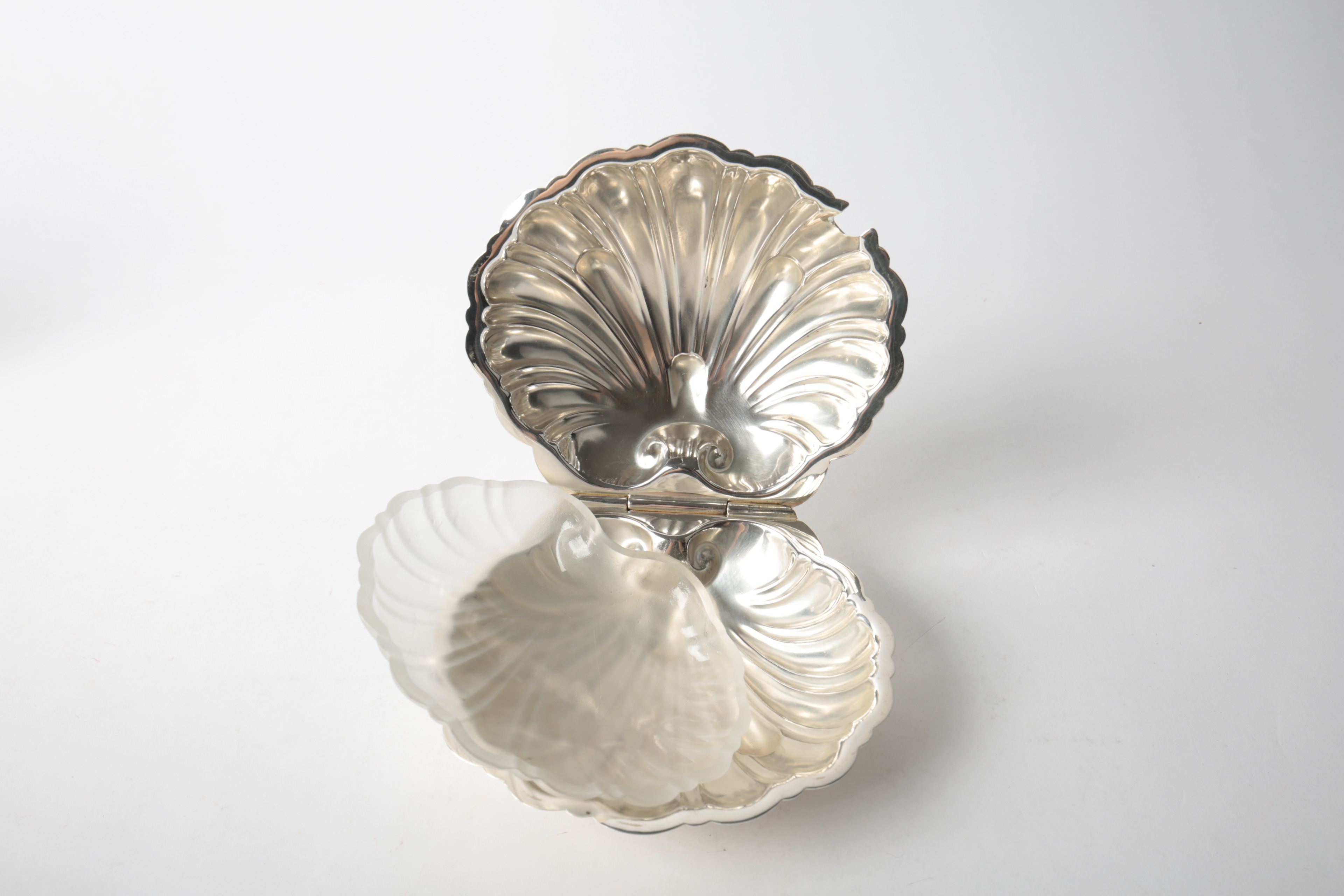 Barker Brothers Silver Plate Hinged Shell Butter Dish