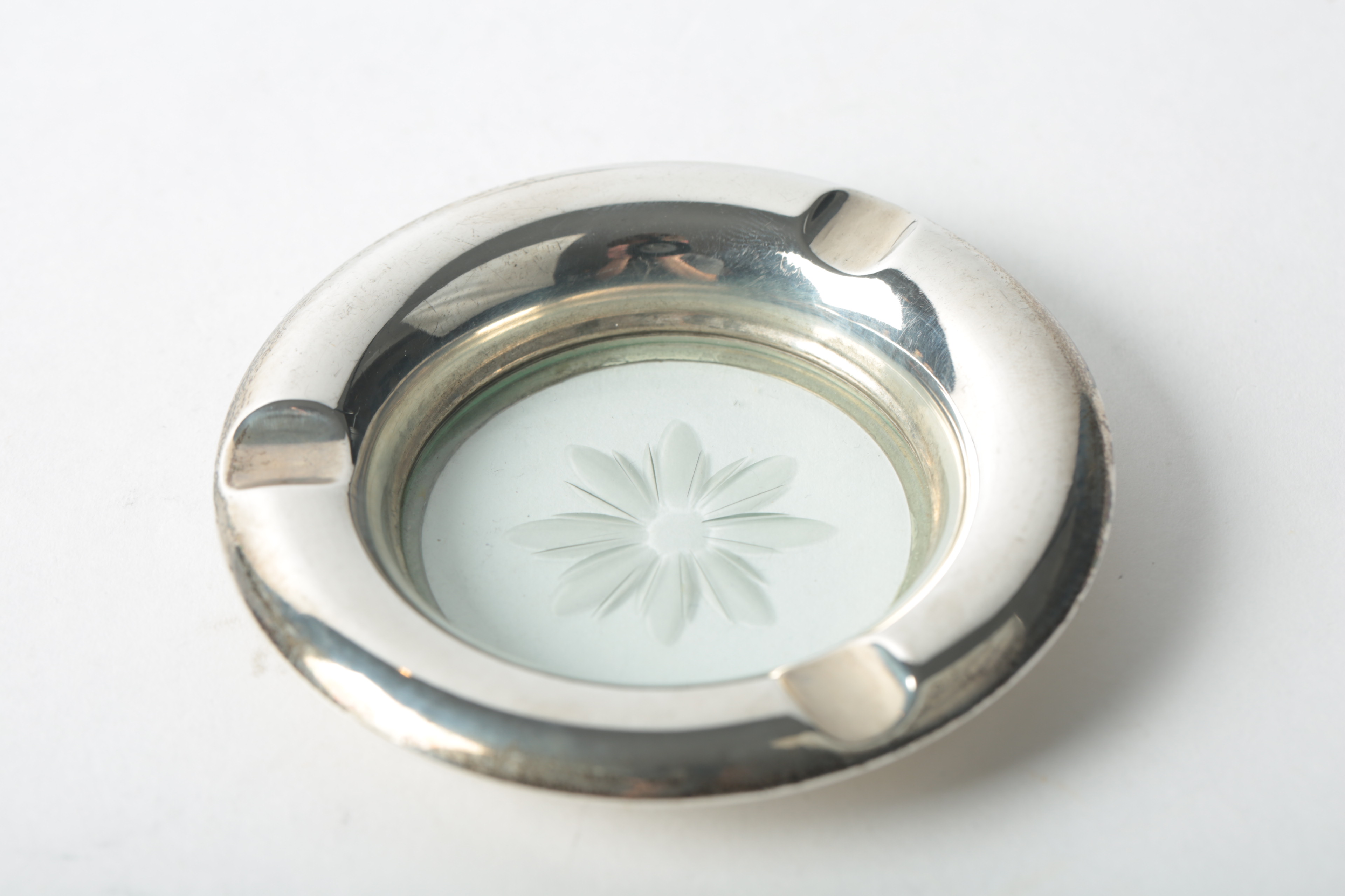 Early 20th Century Mathews Company Sterling Silver Rimmed Ash Trays