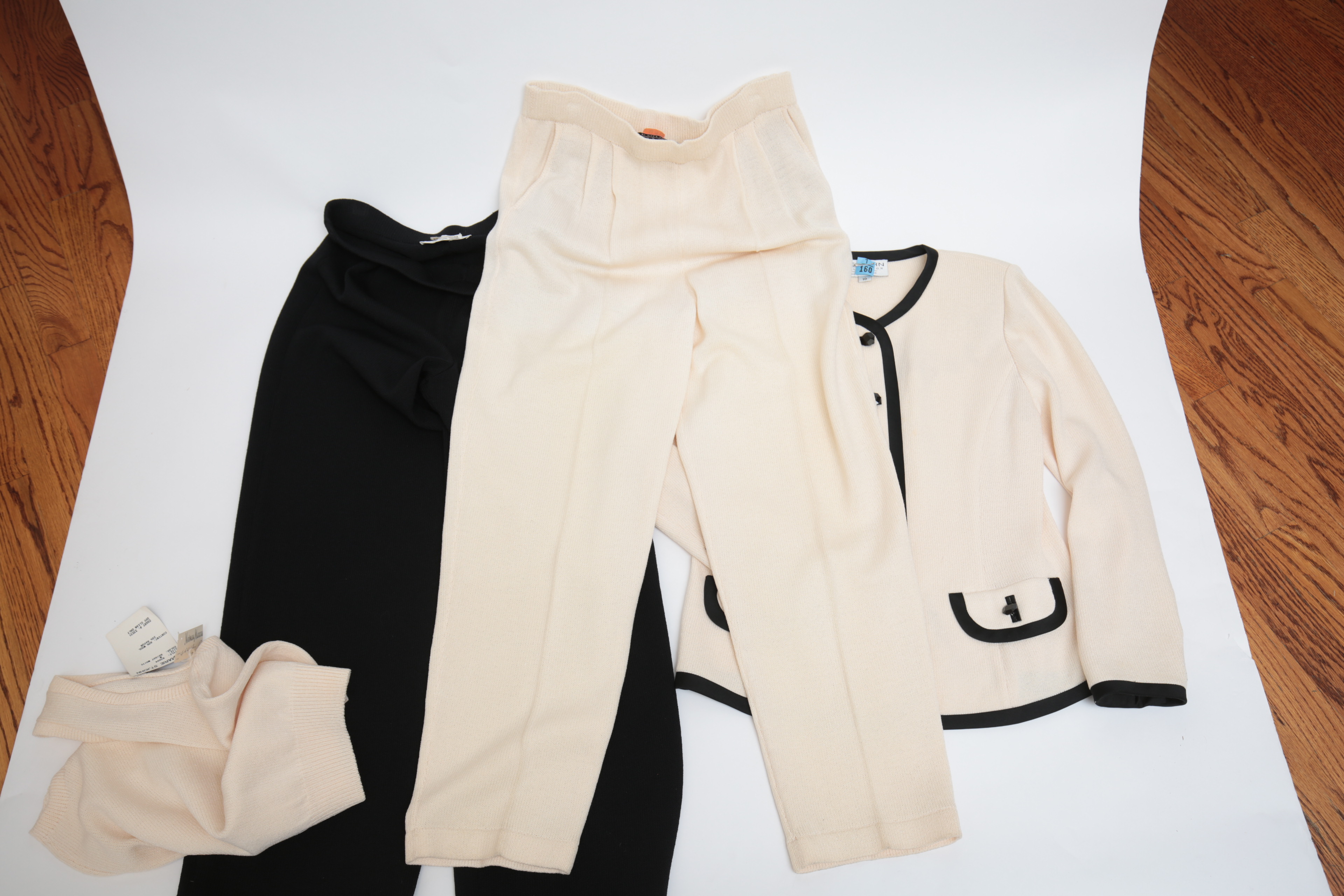 St. John Knitwear Set in Cream with Black Knit Trousers