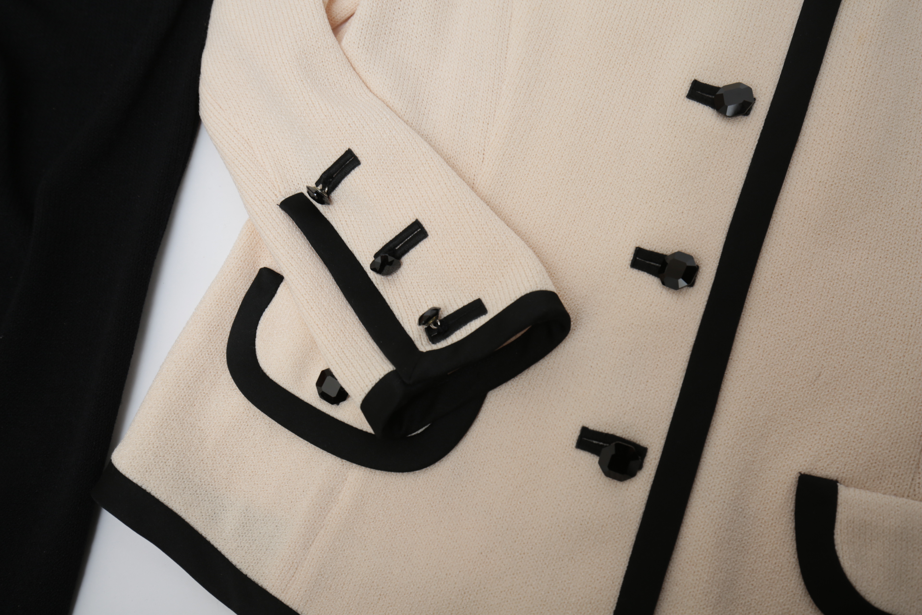 St. John Knitwear Set in Cream with Black Knit Trousers