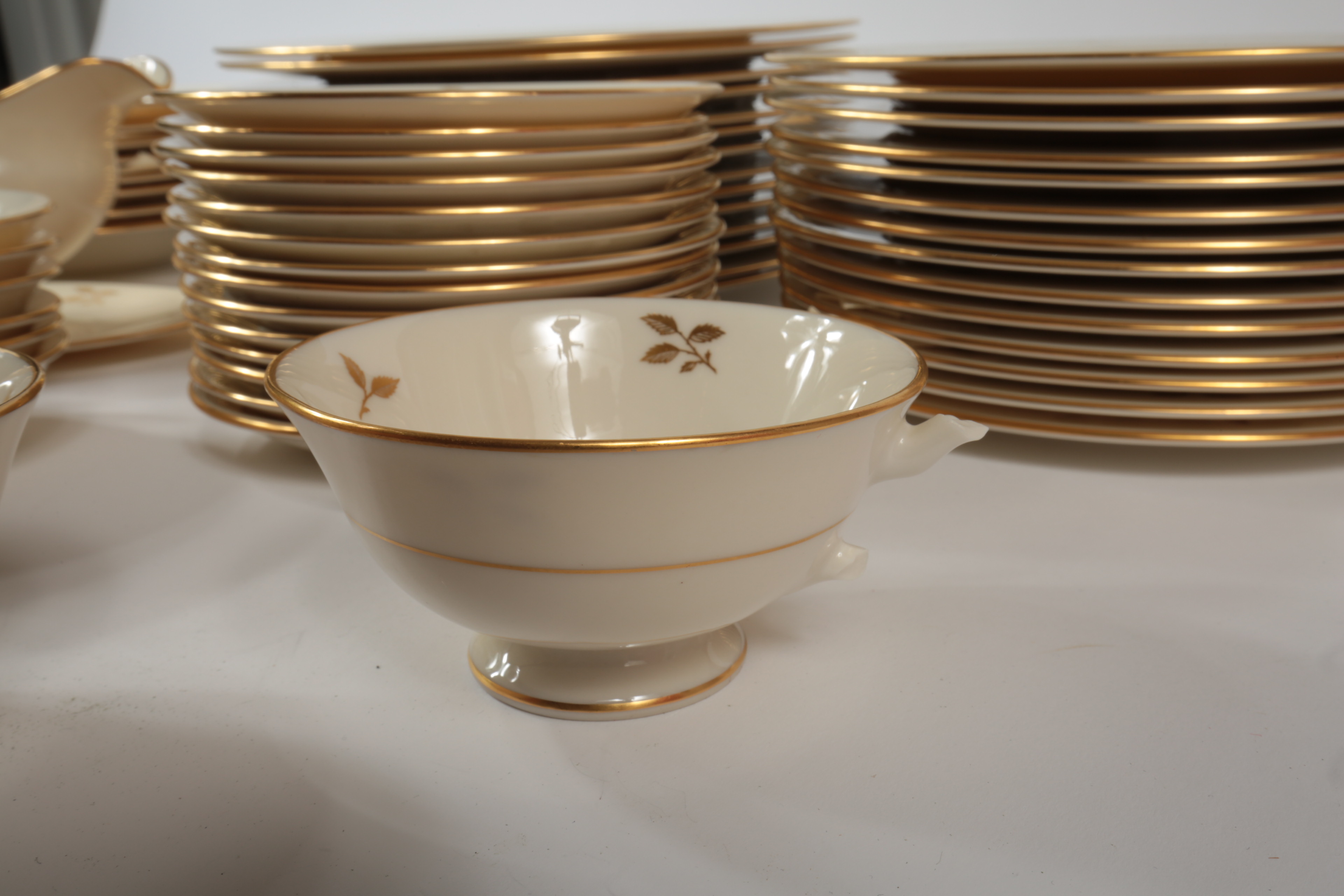 Lenox "Rhodora" China Set