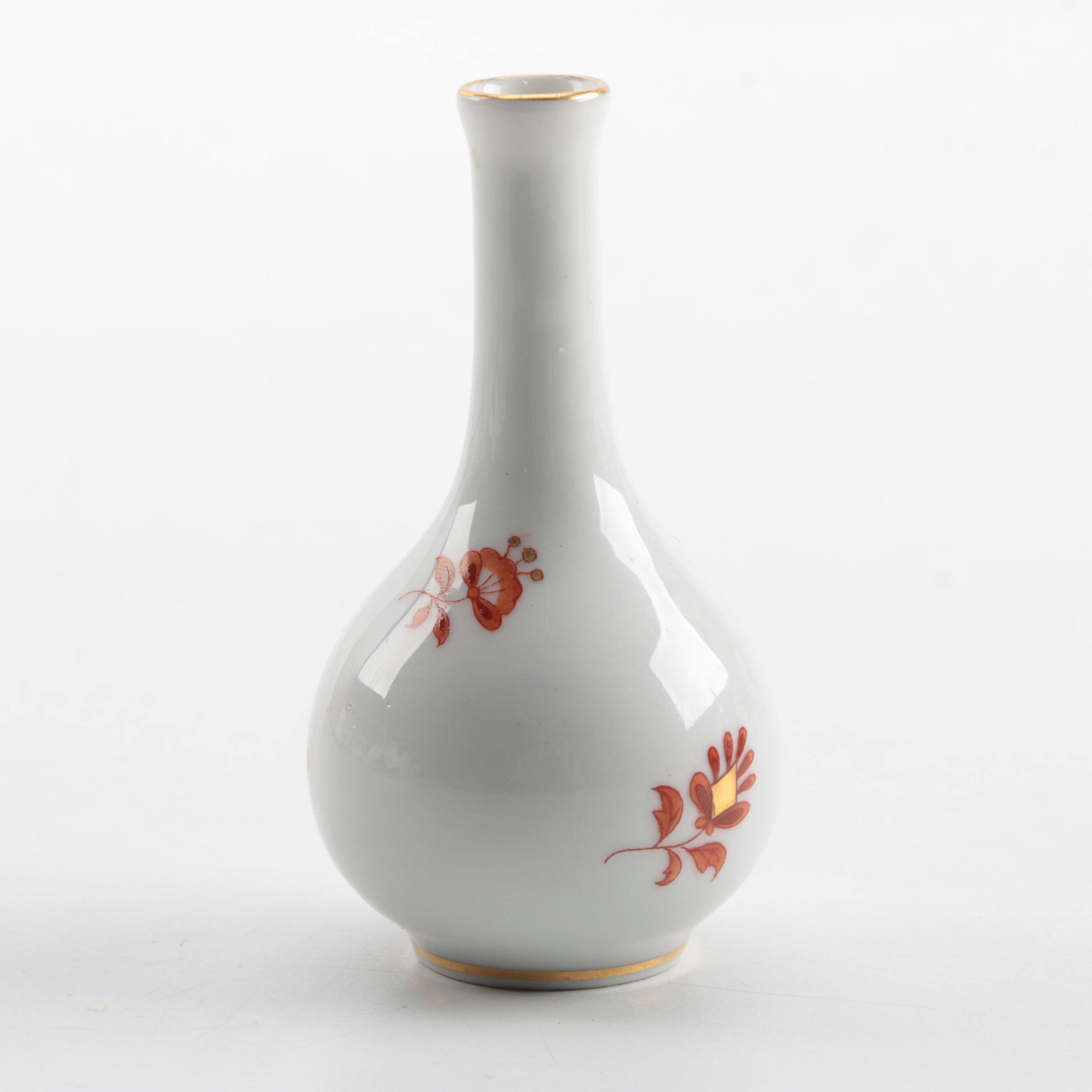 Vintage Herend Hungary "Chinese Bouquet Rust" Hand-Painted Porcelain Bud Vase