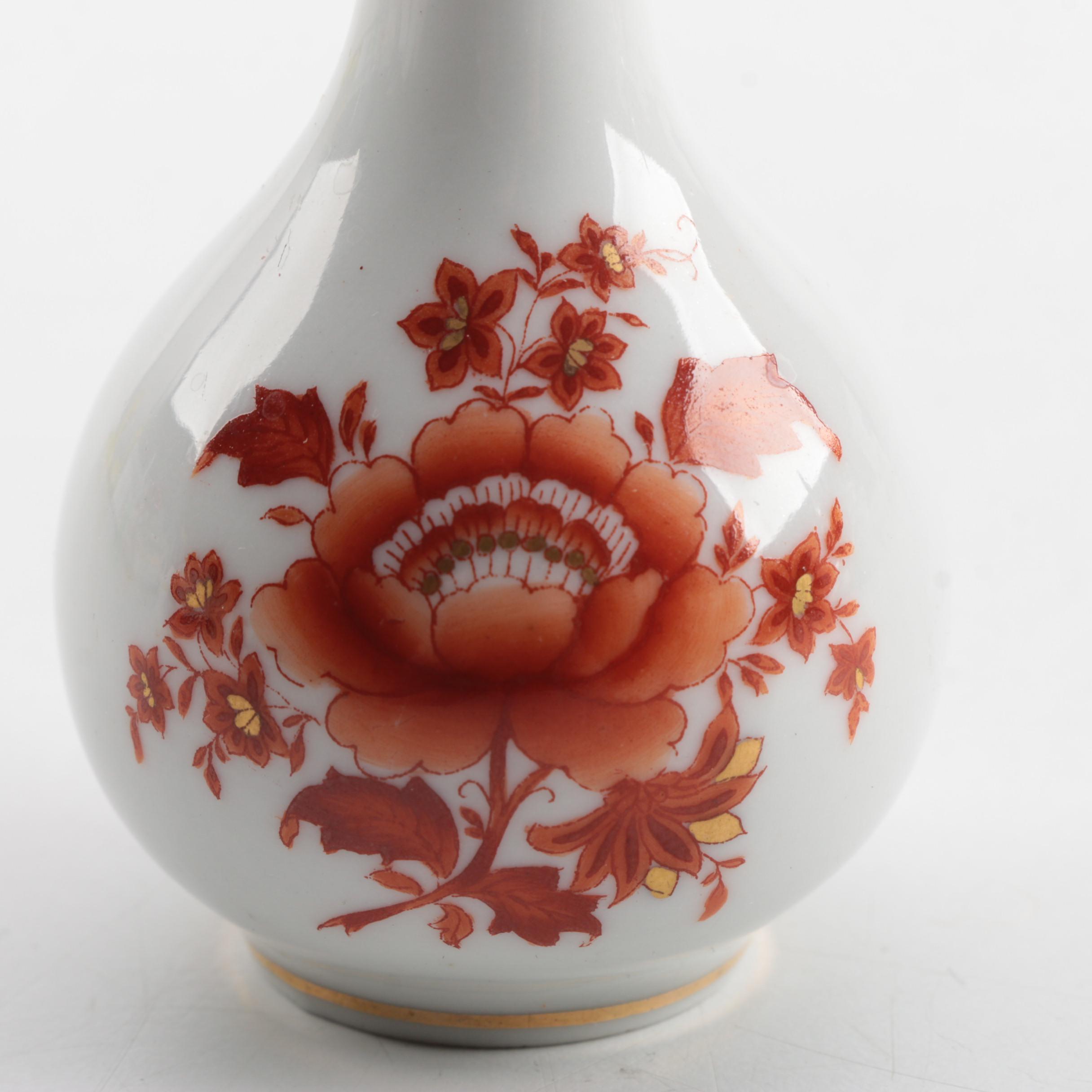 Vintage Herend Hungary "Chinese Bouquet Rust" Hand-Painted Porcelain Bud Vase