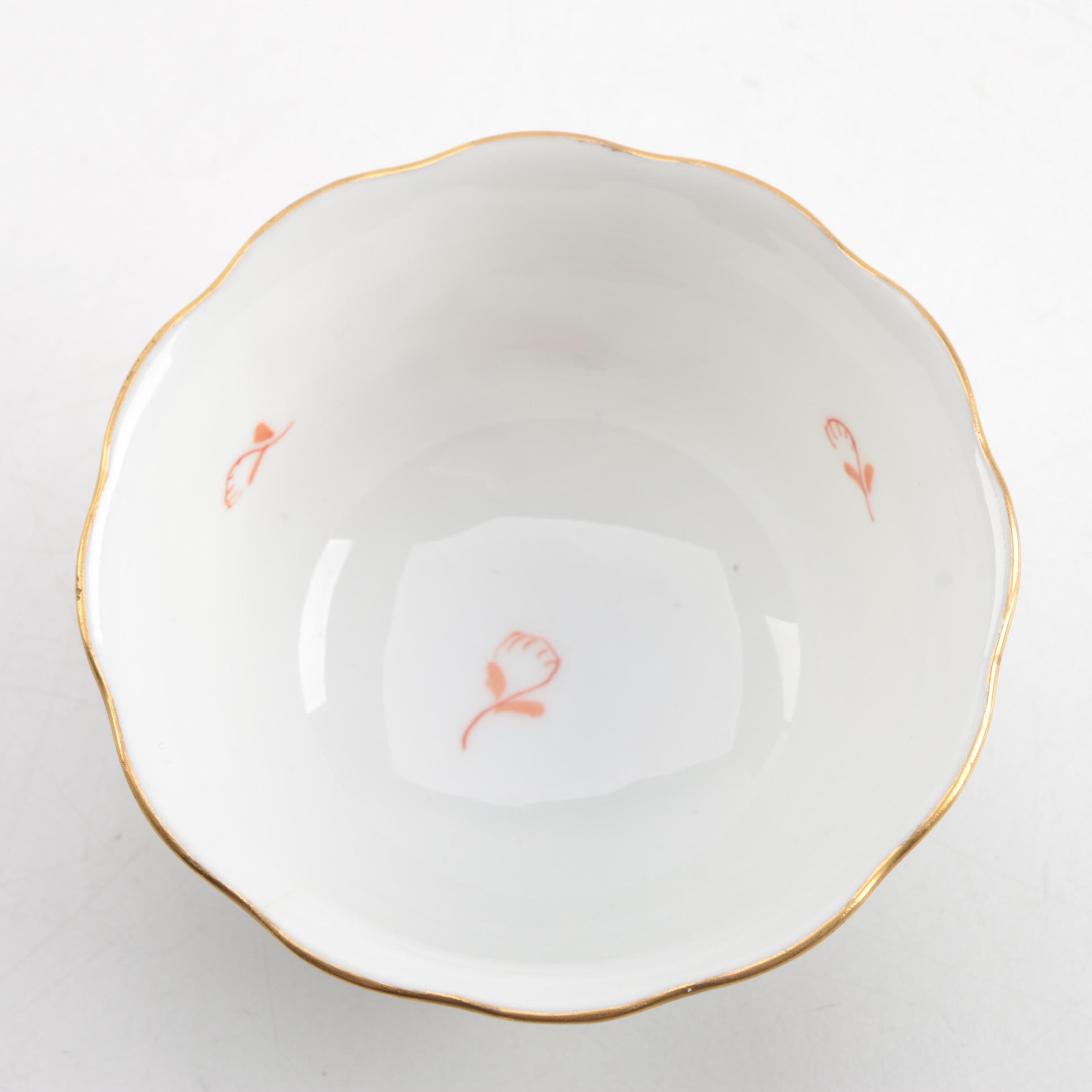 Herend Hungary "Chinese Bouquet Rust" Hand Painted Porcelain Sugar Bowl