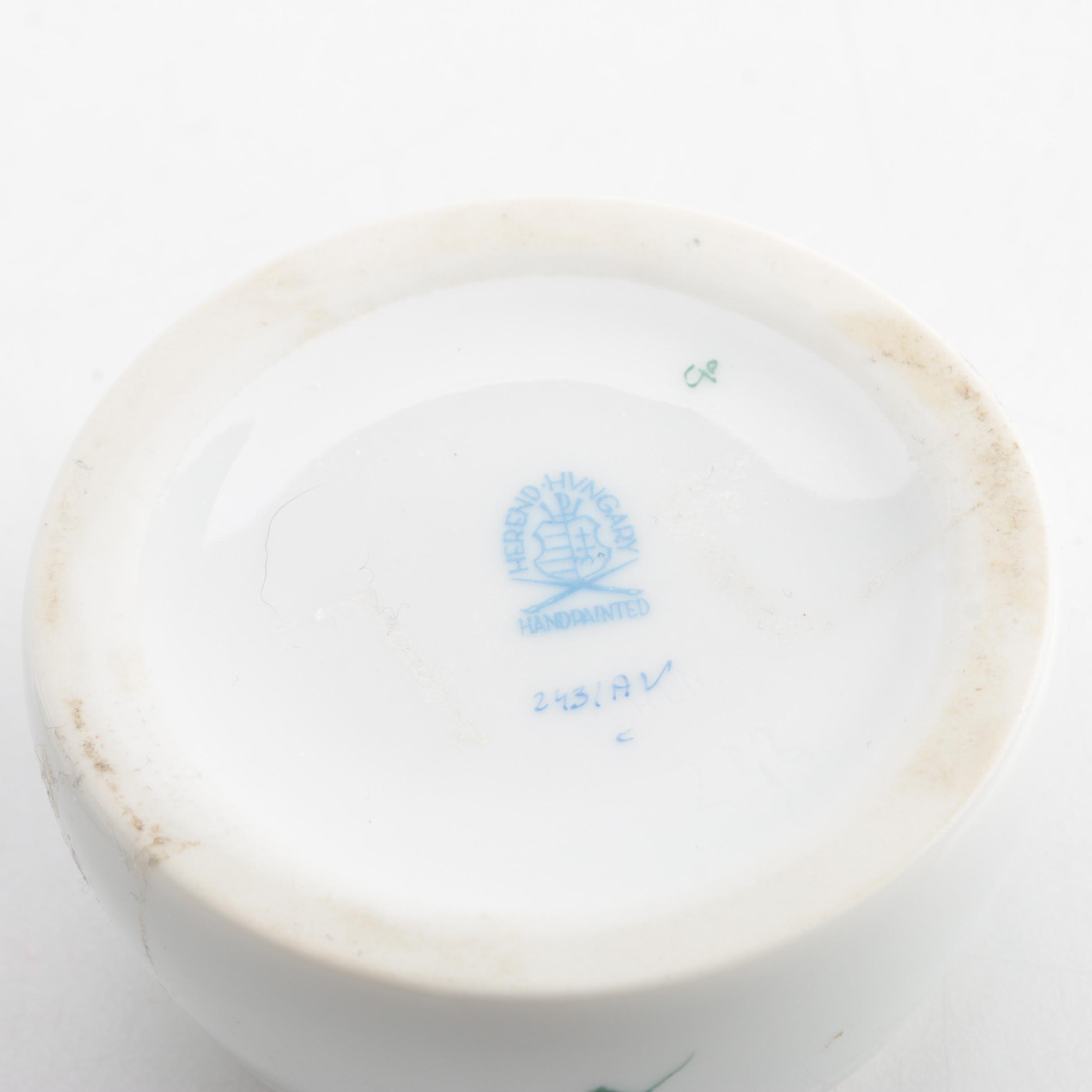 Herend Hungary Porcelain "Chinese Bouquet Green "Honey Pot